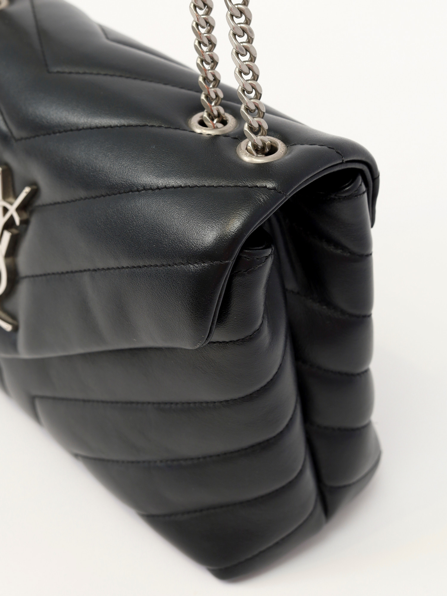 Сумки Saint Laurent LouLou изображение #8