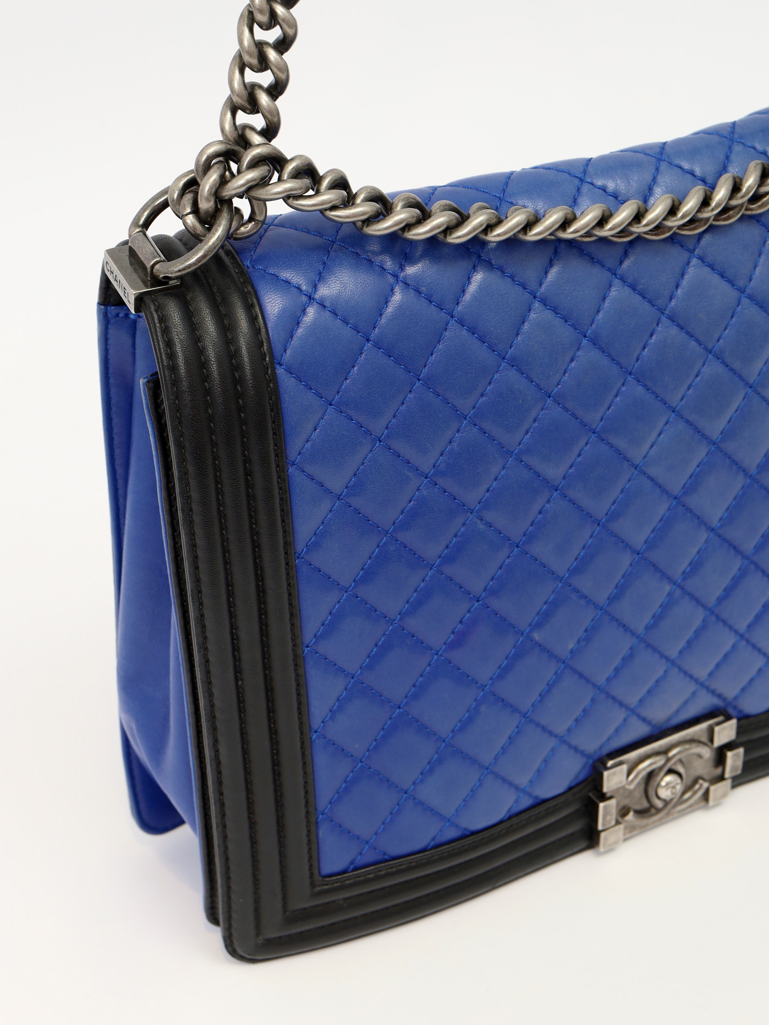Сумки Chanel Boy изображение #8