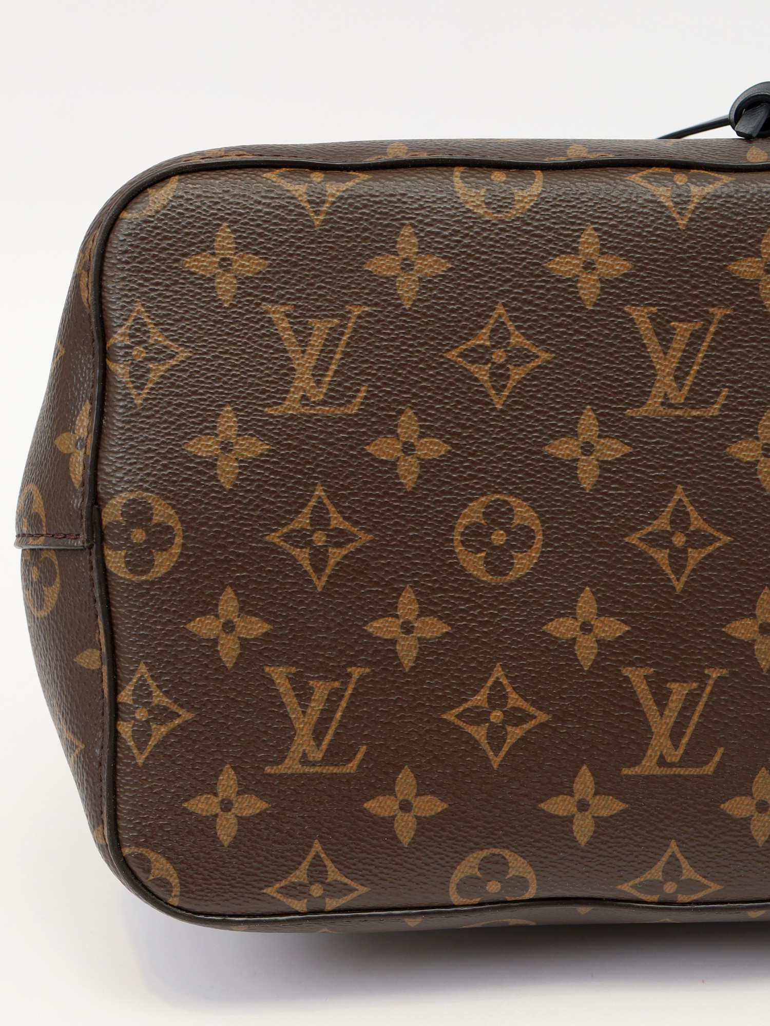 Сумки Louis Vuitton NeoNoe изображение #8