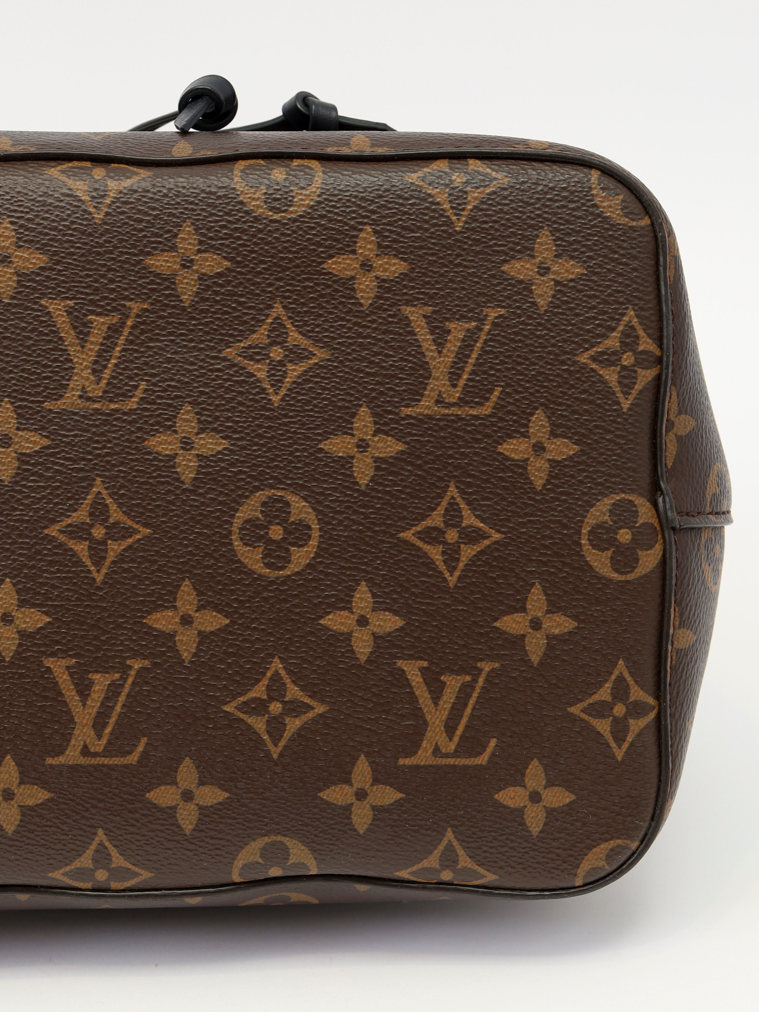 Сумки Louis Vuitton NeoNoe изображение #9