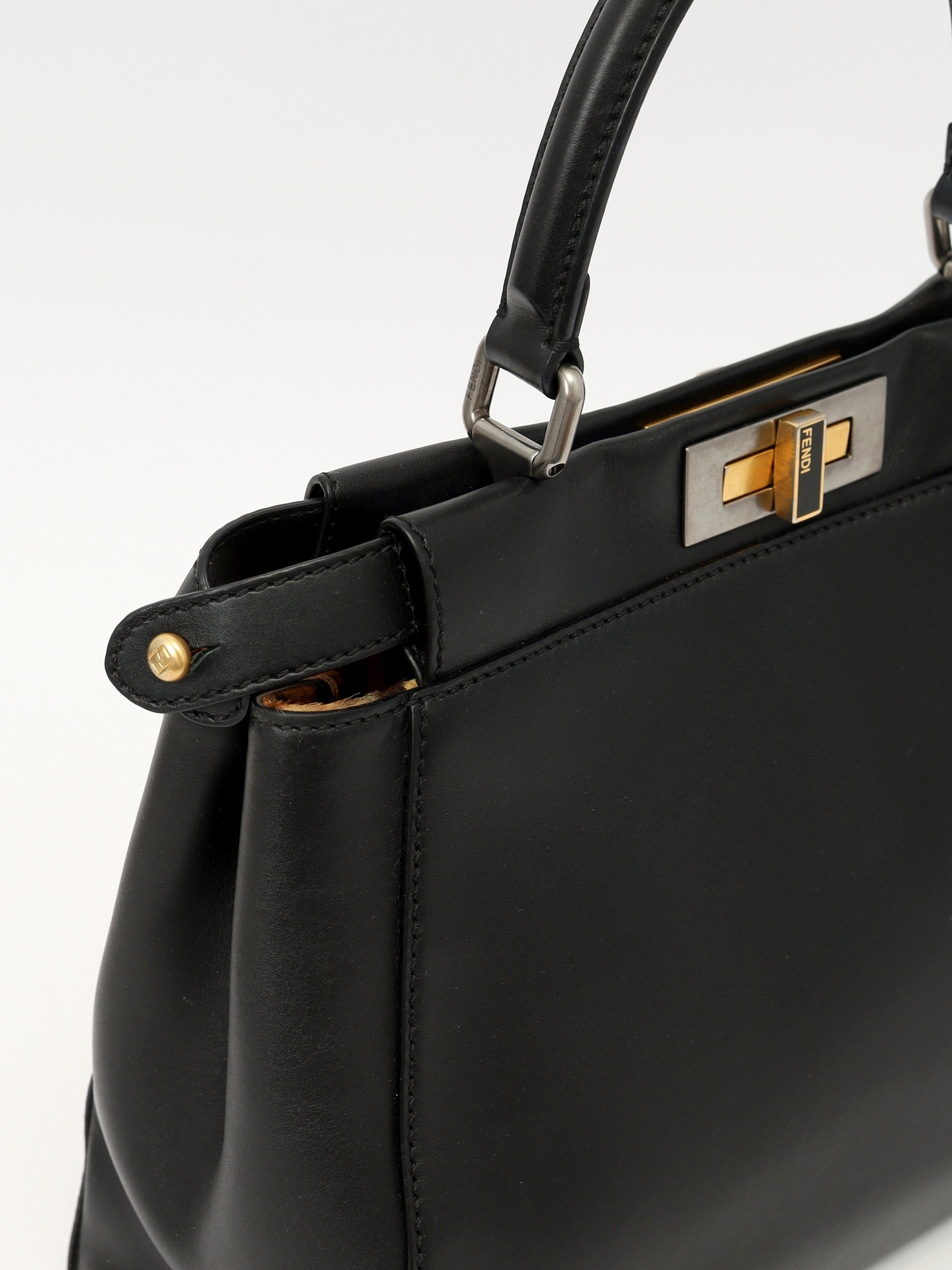 Сумки Fendi Peekaboo изображение #7