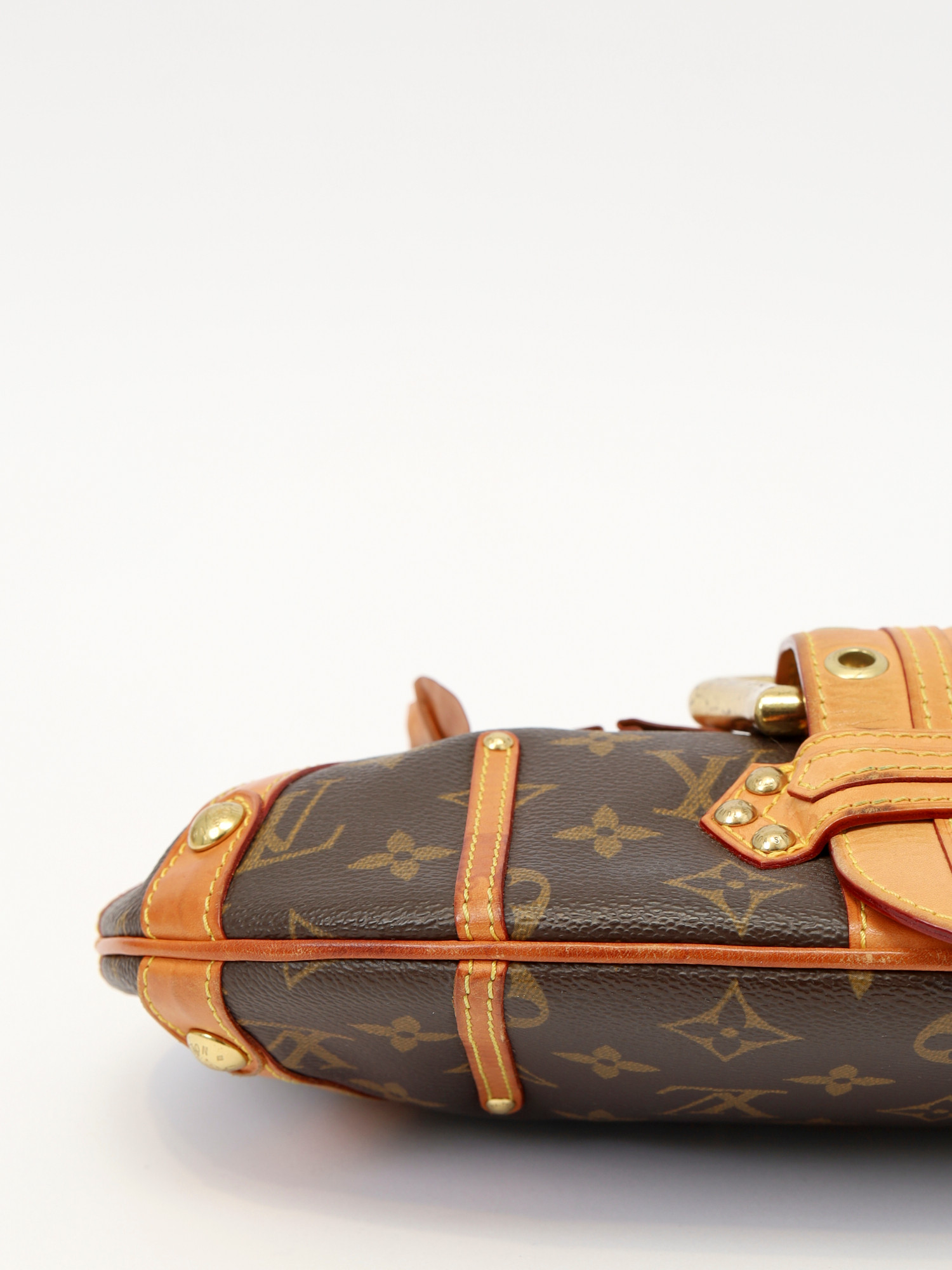 Сумки Louis Vuitton Leonor изображение #8