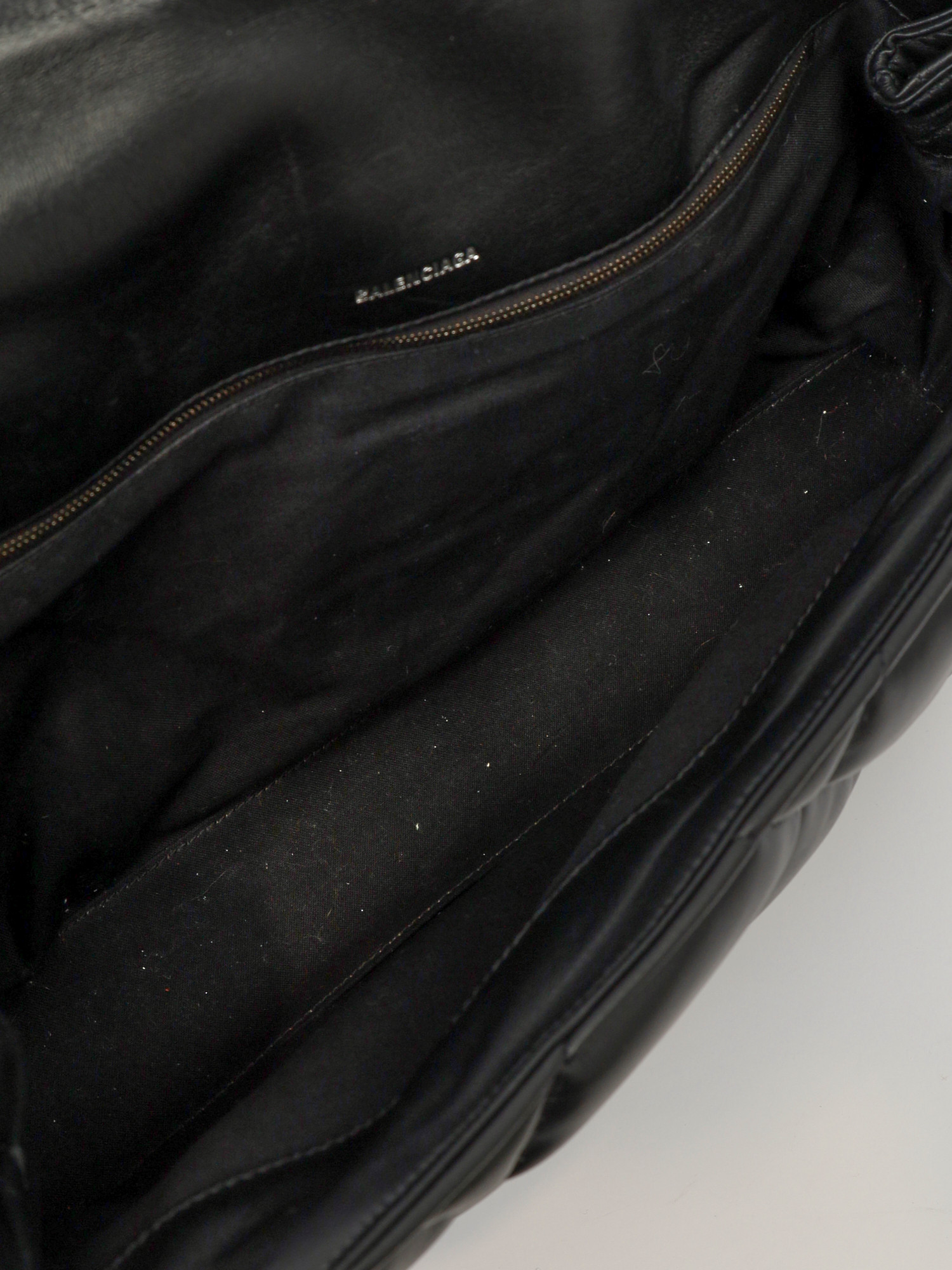 Сумки Balenciaga Puffy изображение #10