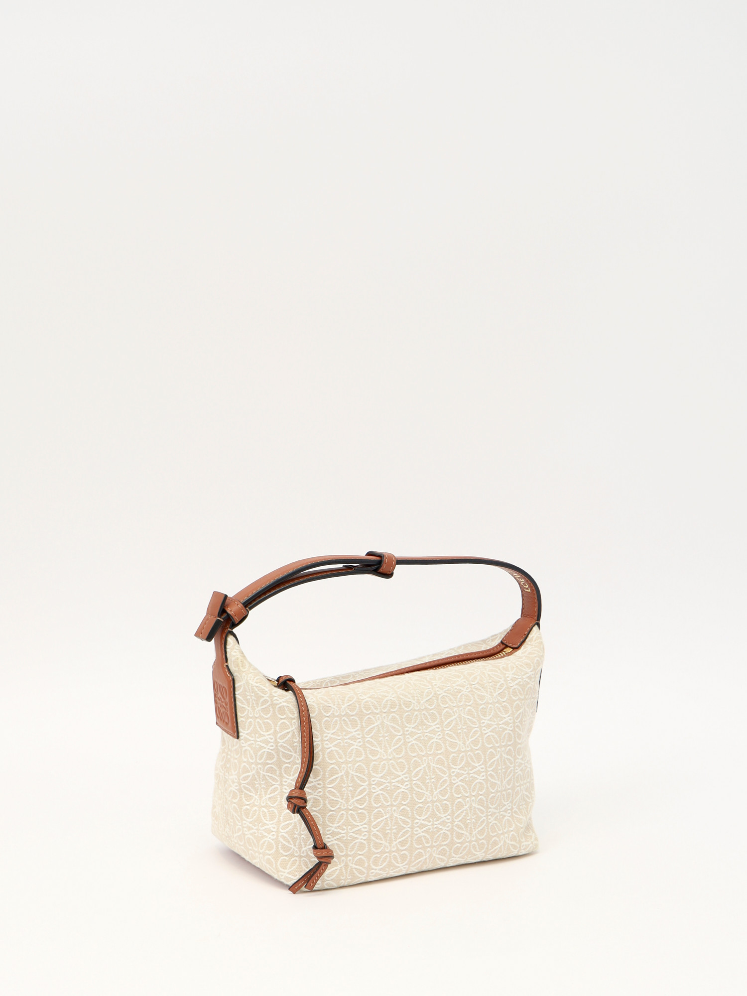 Сумки Loewe Cubi изображение #3