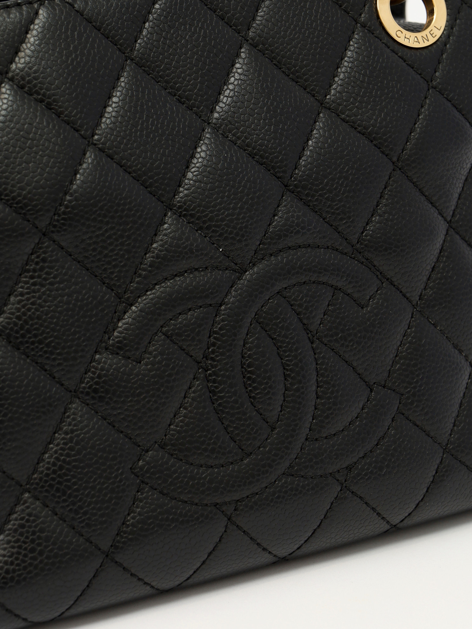 Chanel CC  5