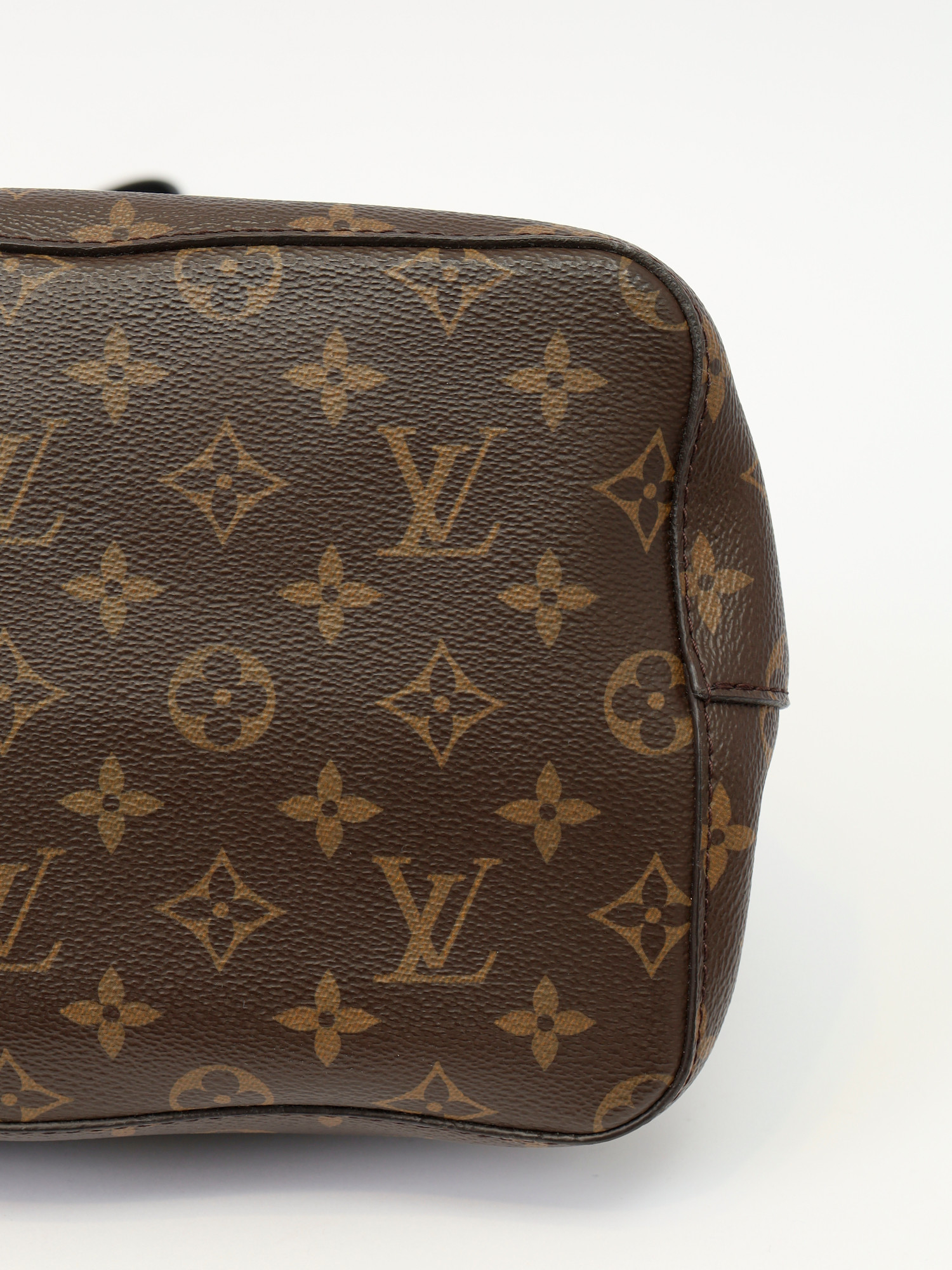 Сумки Louis Vuitton NeoNoe изображение #9