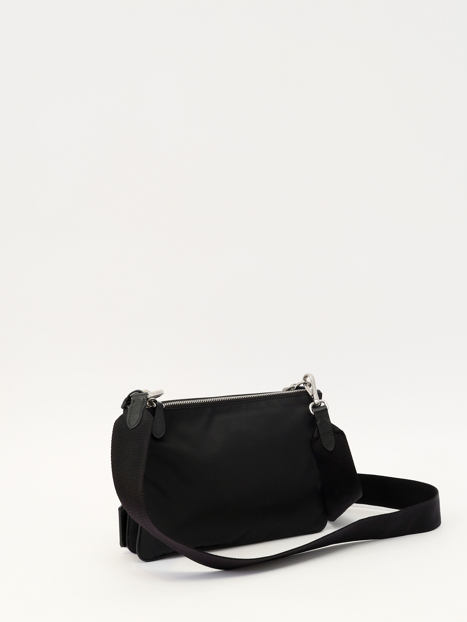 Сумки Prada Re-Edition 2000 изображение #4