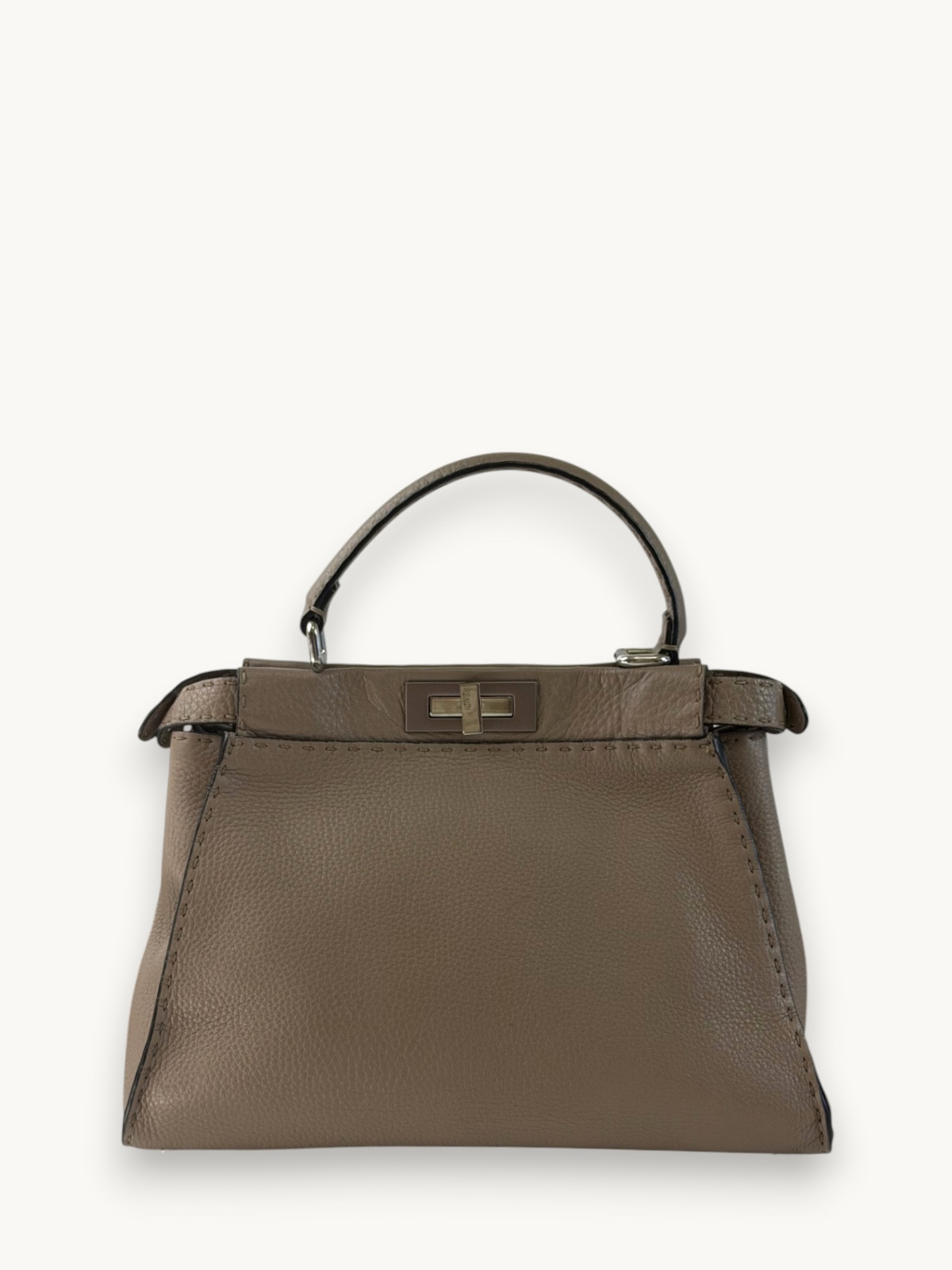Сумки Fendi Peekaboo изображение #1