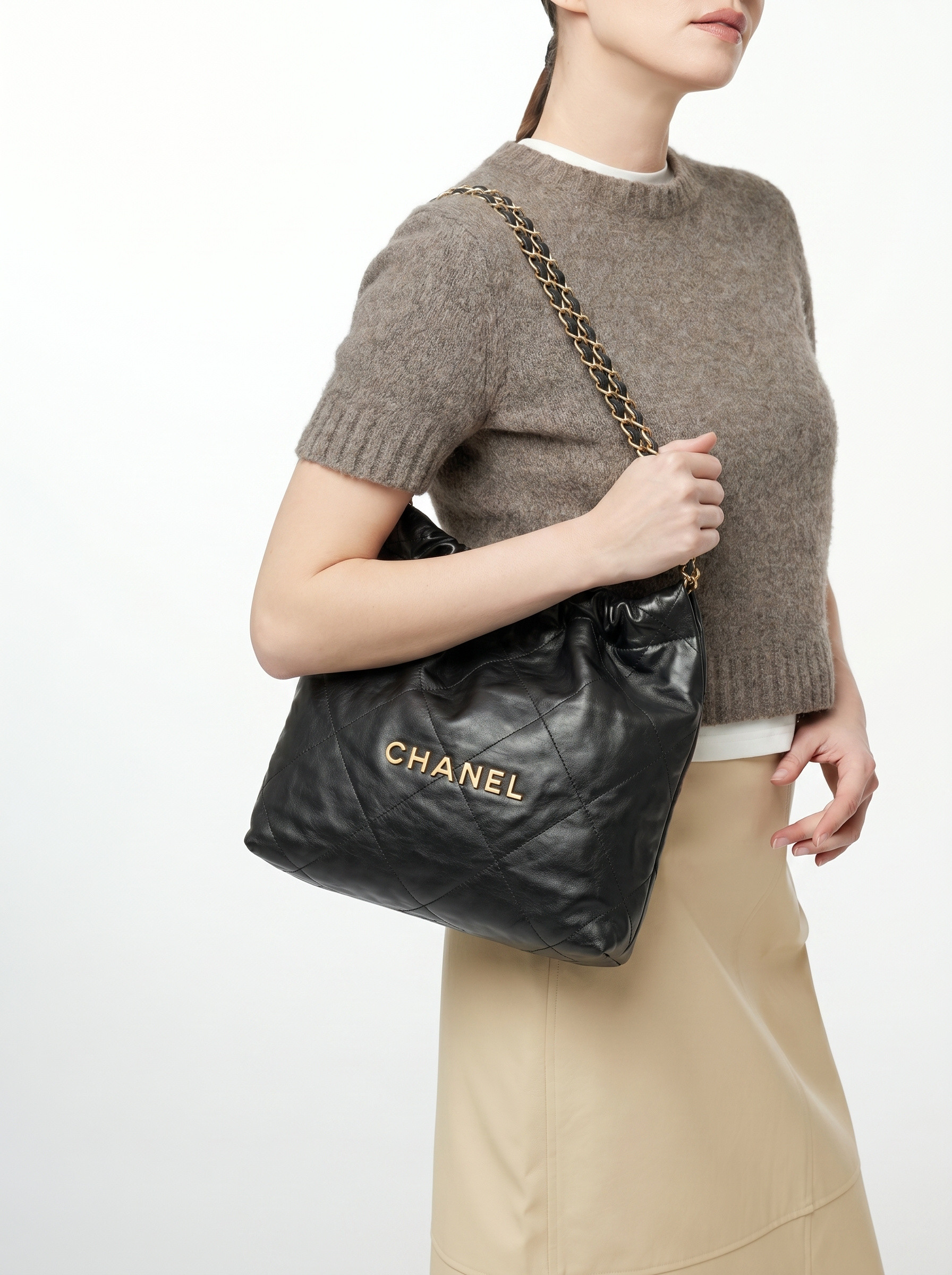 Сумки Chanel 22 изображение #2