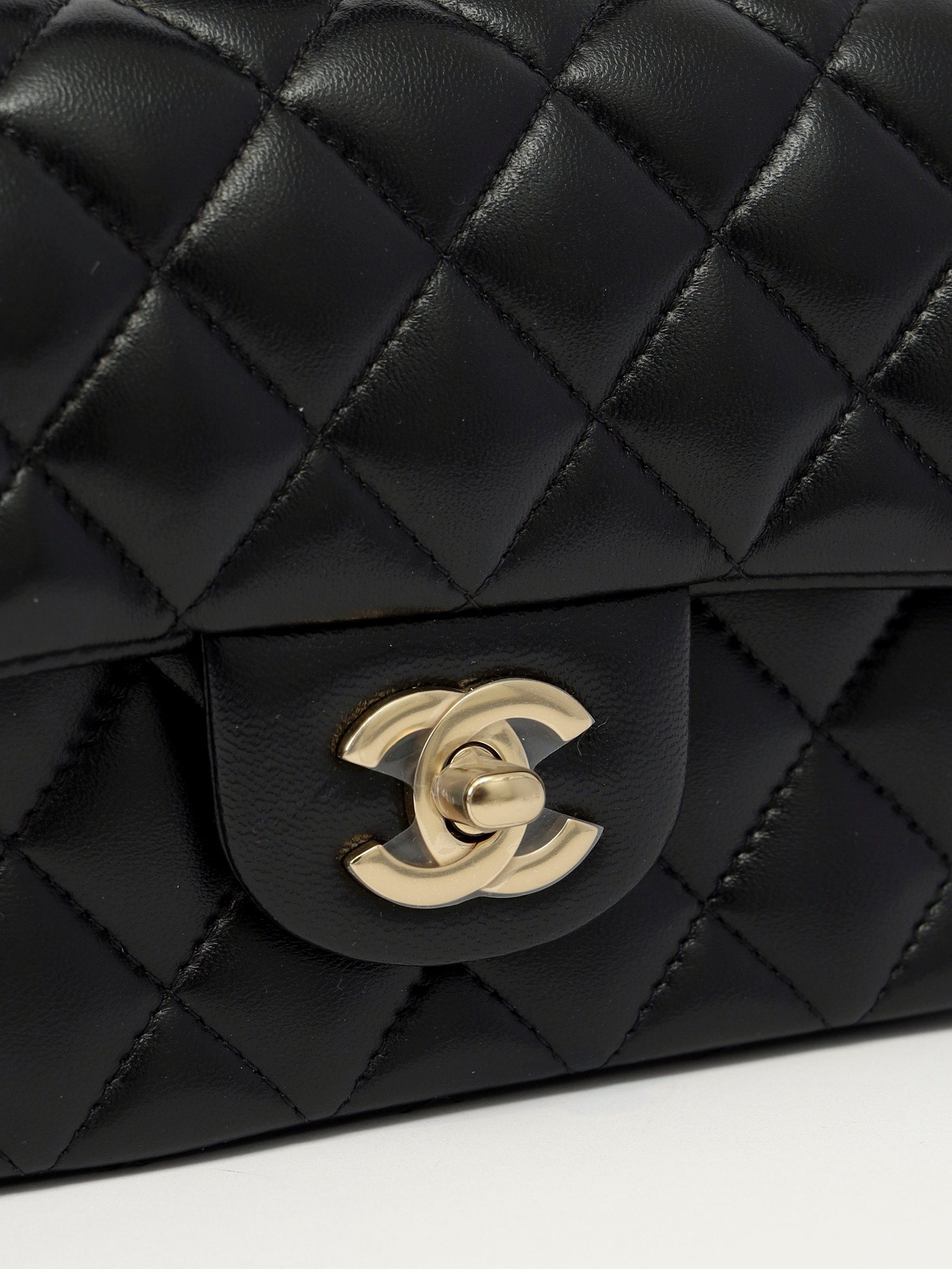 Сумки Chanel Timeless Classic изображение #7