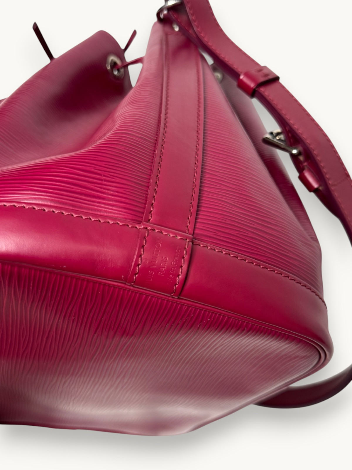Сумки Louis Vuitton Noe изображение #4