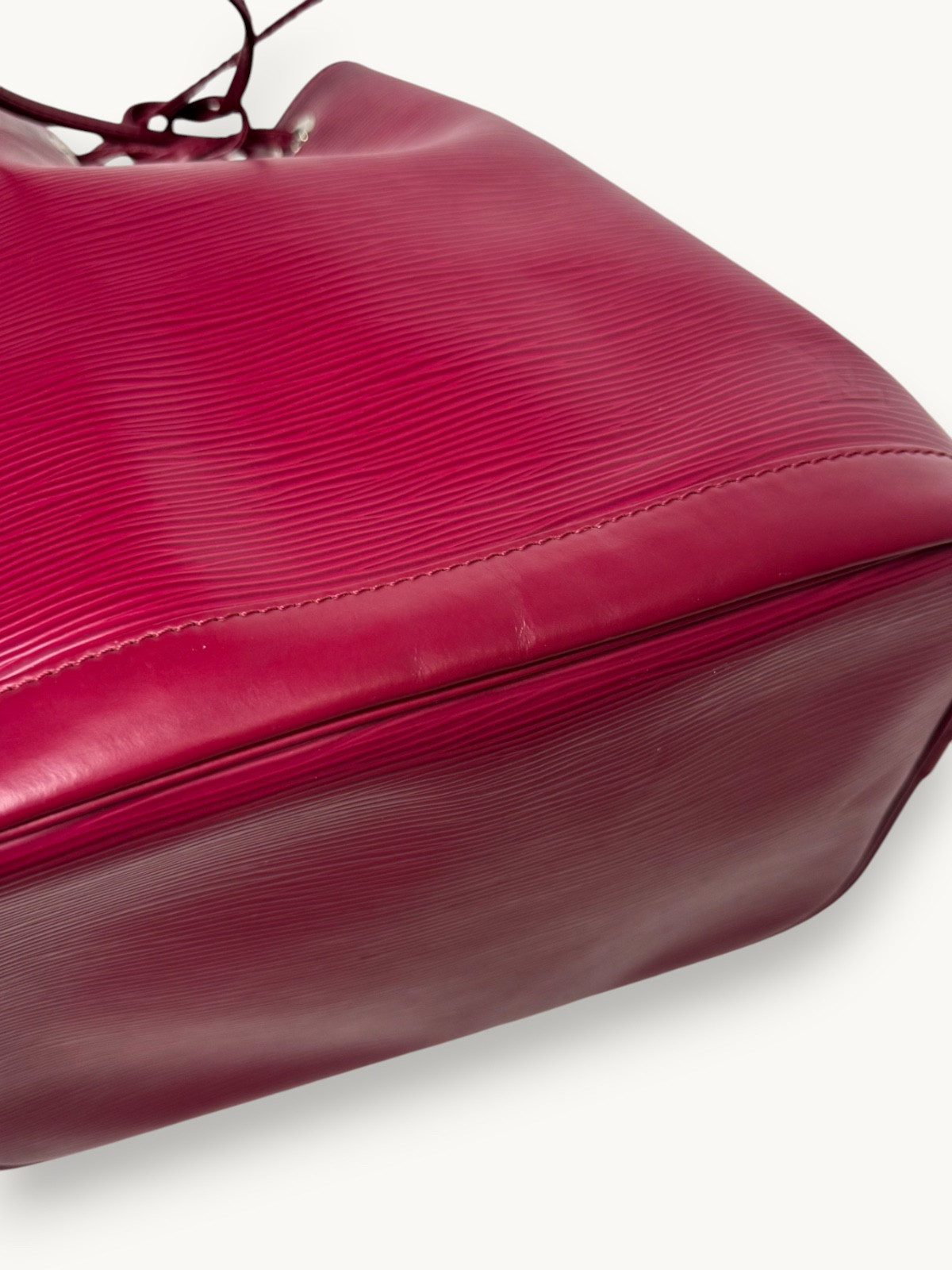 Сумки Louis Vuitton Noe изображение #6