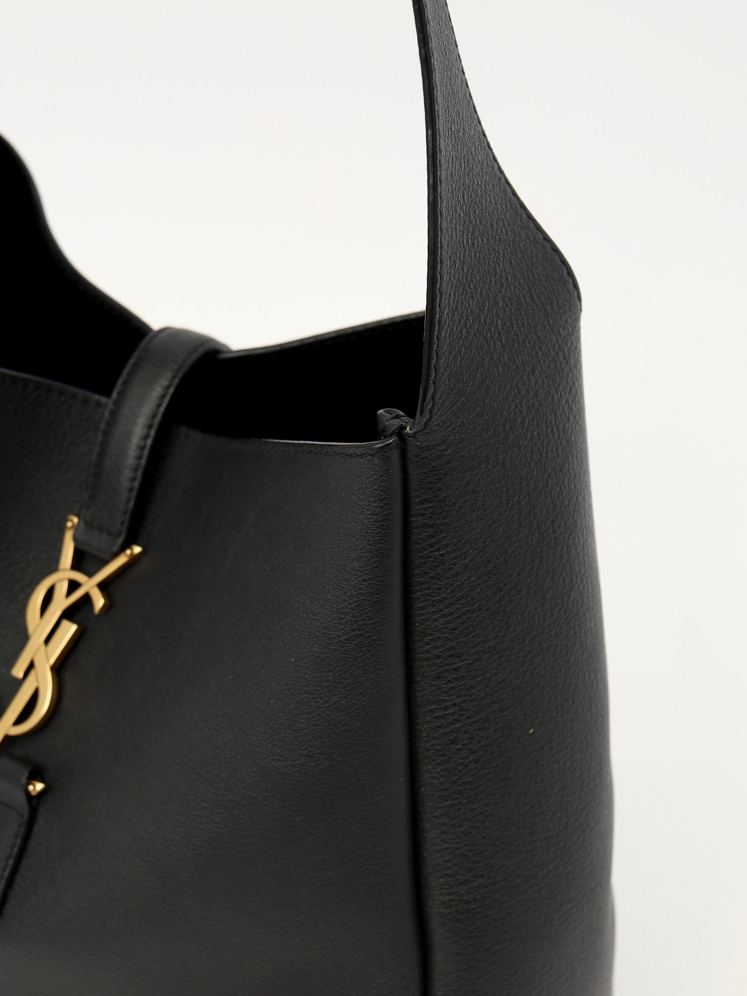 Сумки Saint Laurent Le 5 A 7 изображение #7
