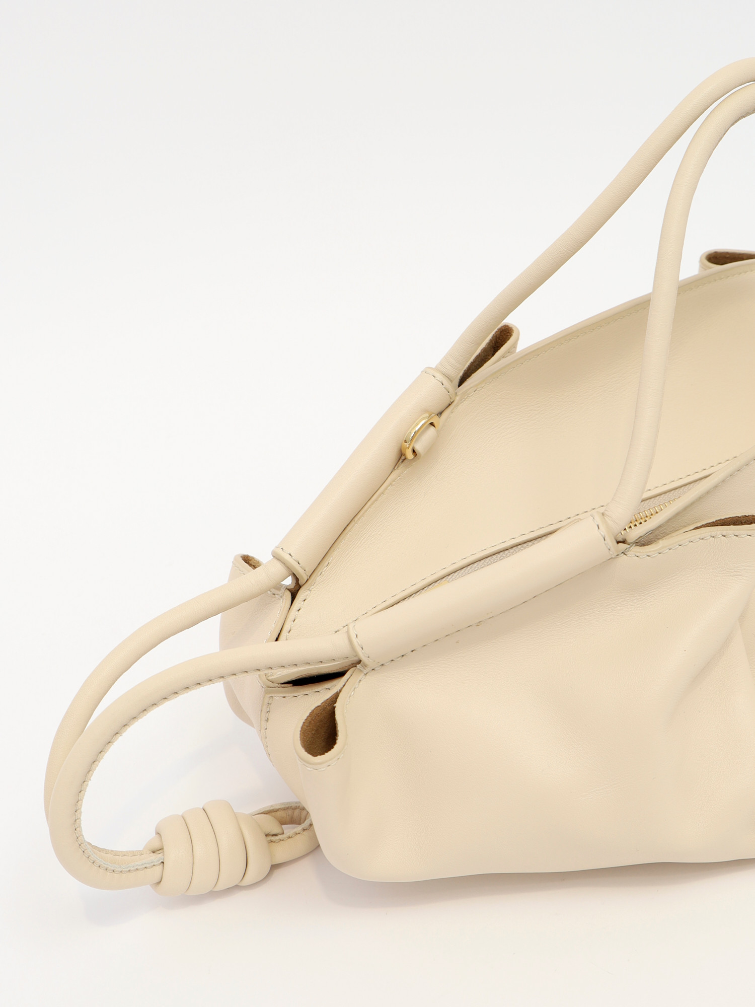 Сумки Loewe Paseo изображение #7