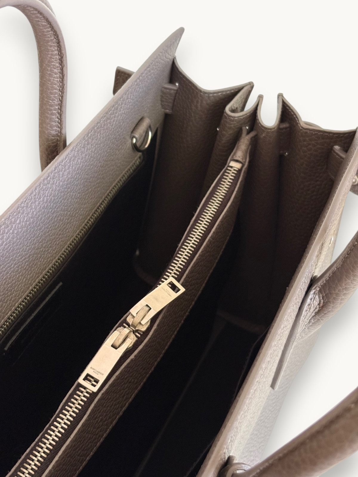 Сумки Saint Laurent Sac De Jour изображение #10