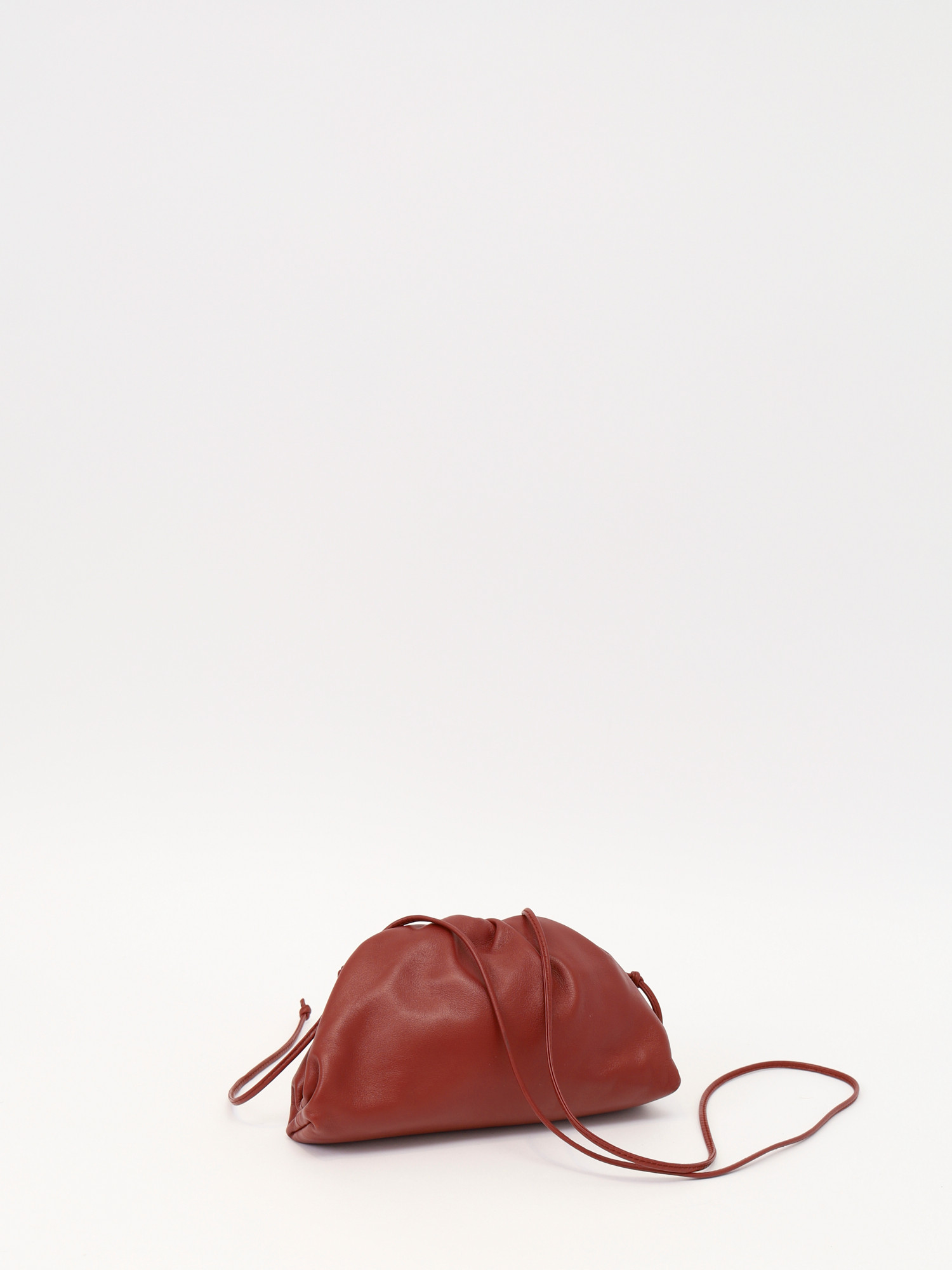 Сумки Bottega Veneta Pouch изображение #4