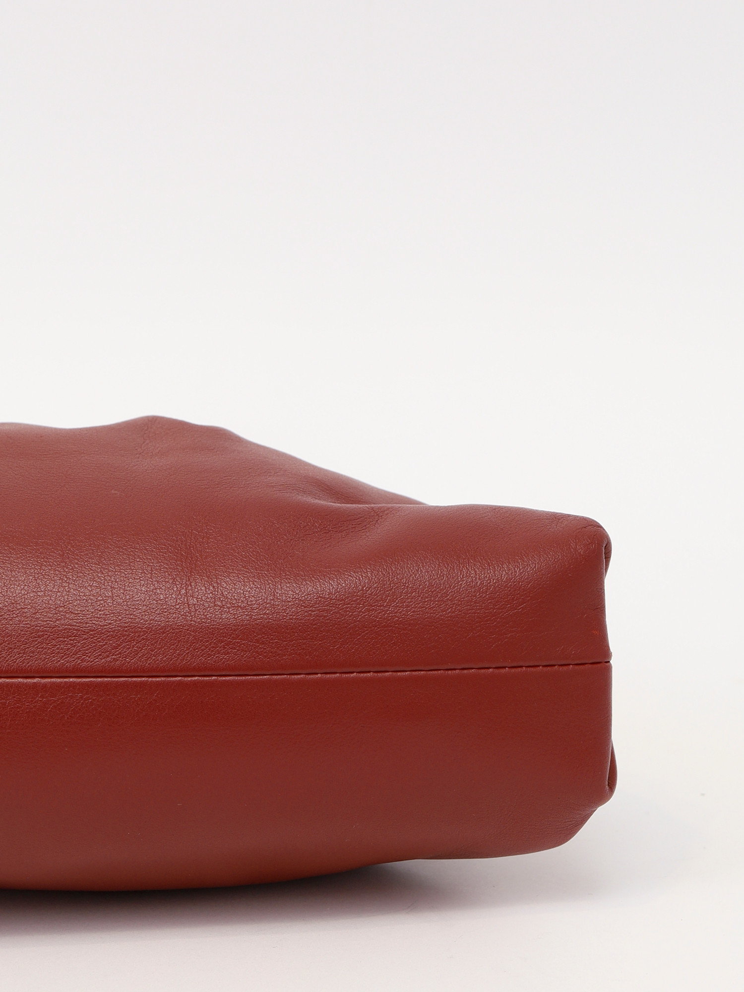 Сумки Bottega Veneta Pouch изображение #9