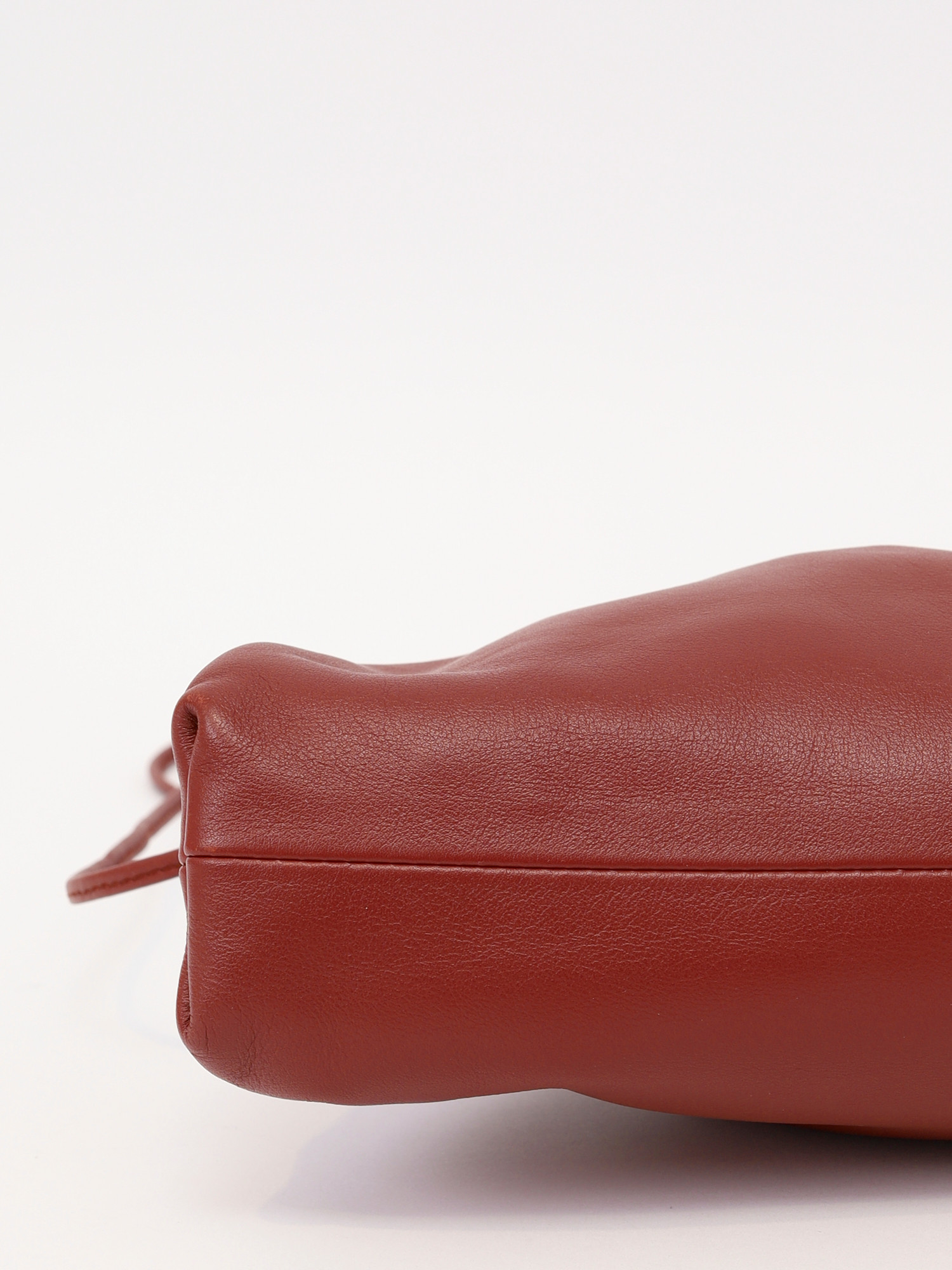 Сумки Bottega Veneta Pouch изображение #8