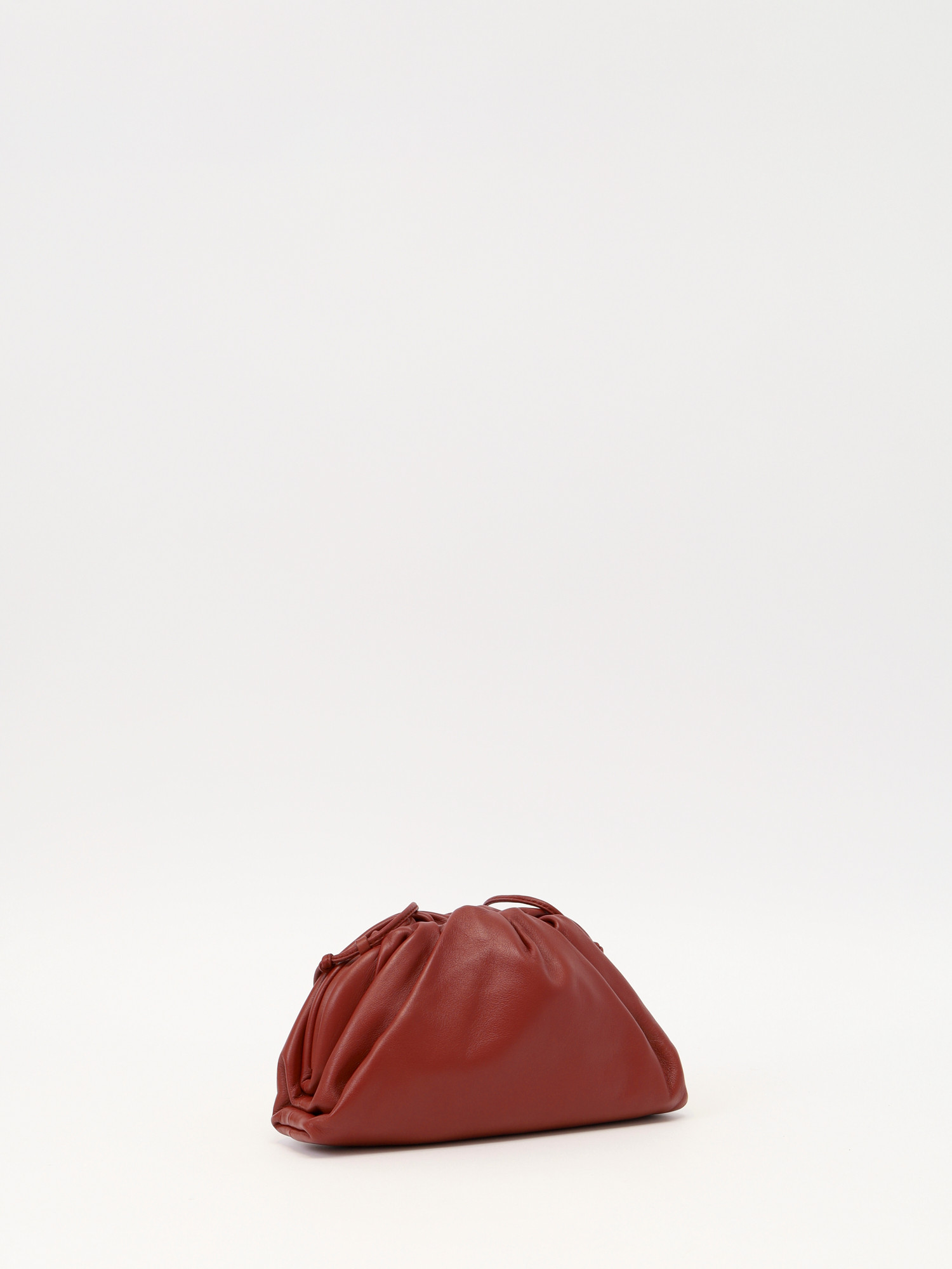 Сумки Bottega Veneta Pouch изображение #3
