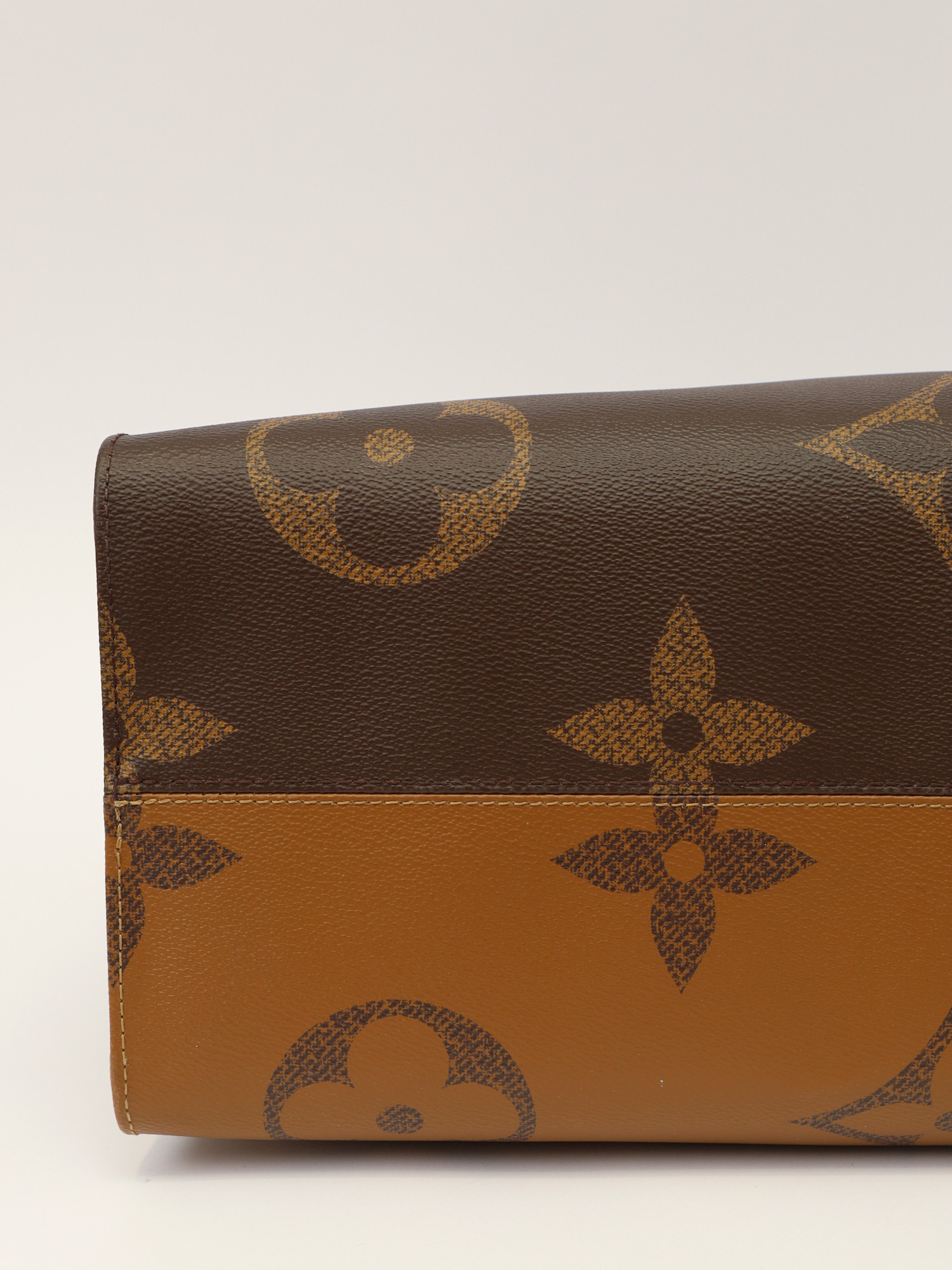 Сумки Louis Vuitton On the Go изображение #8