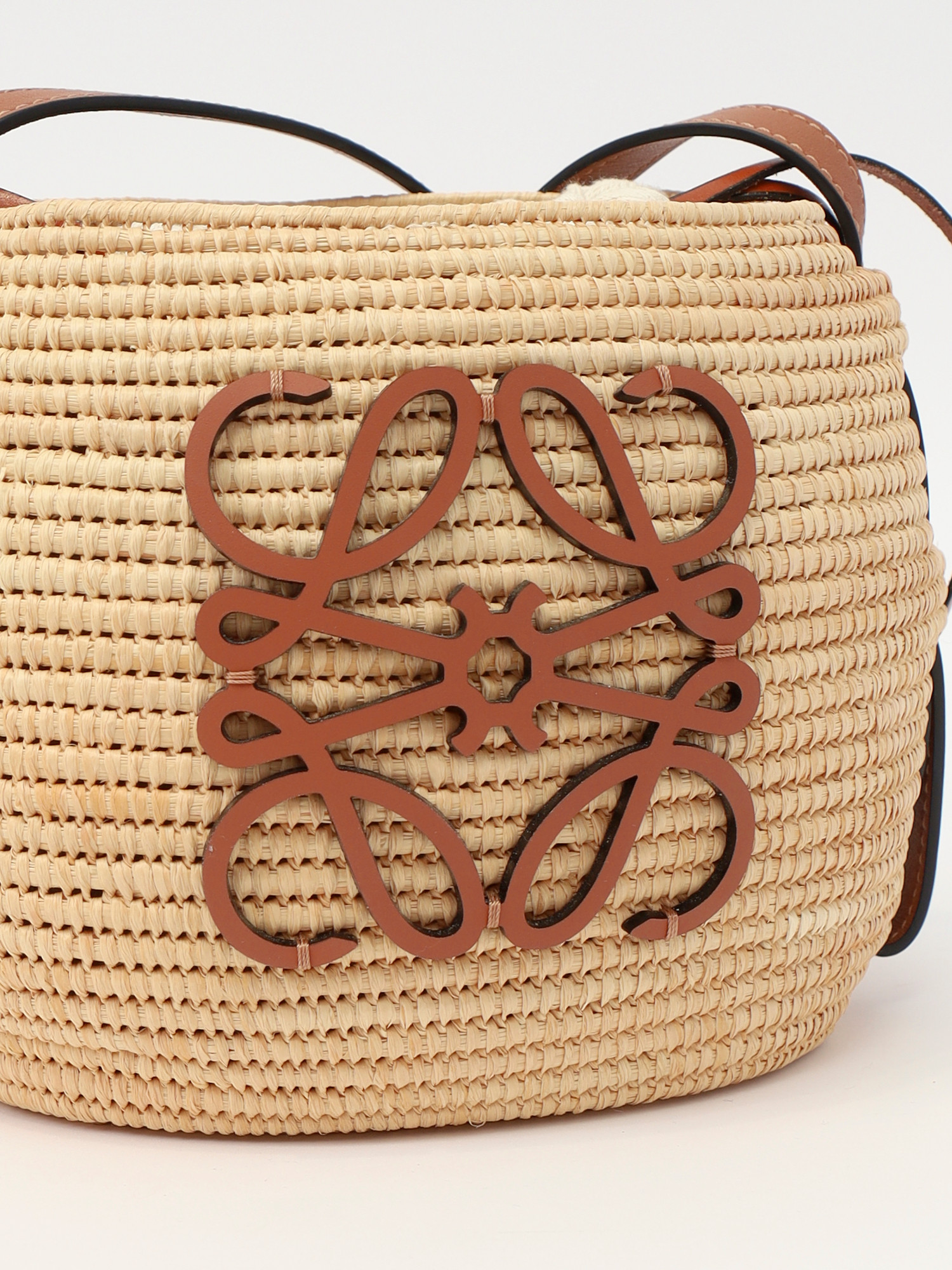 Сумки Loewe Beehive изображение #6