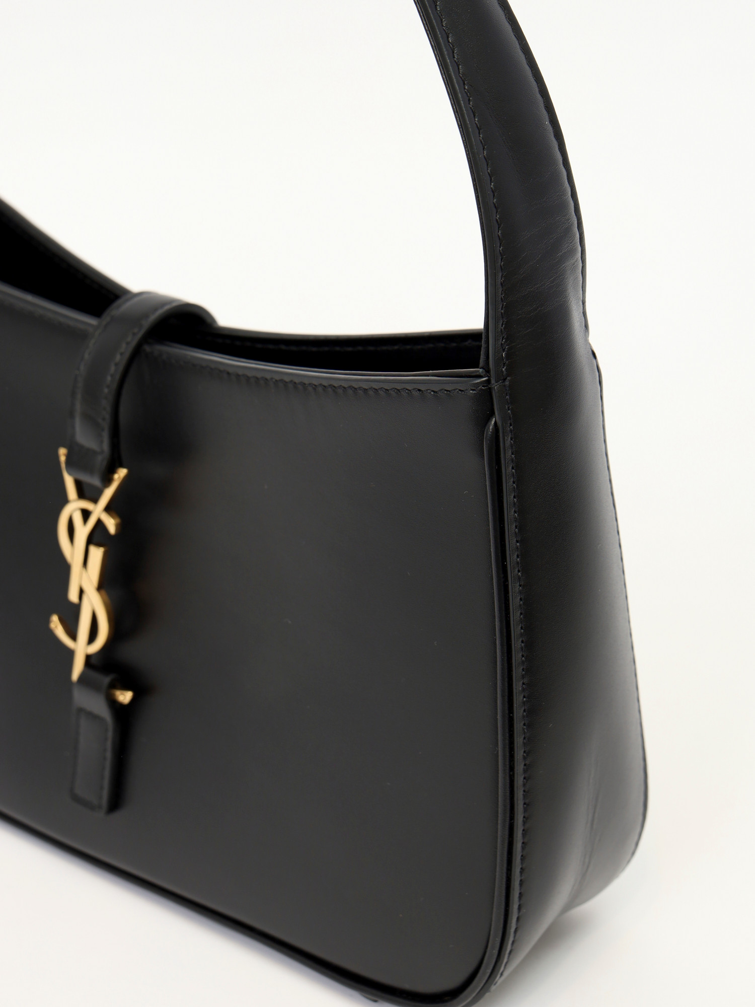 Сумки Saint Laurent Le 5 A 7 изображение #7