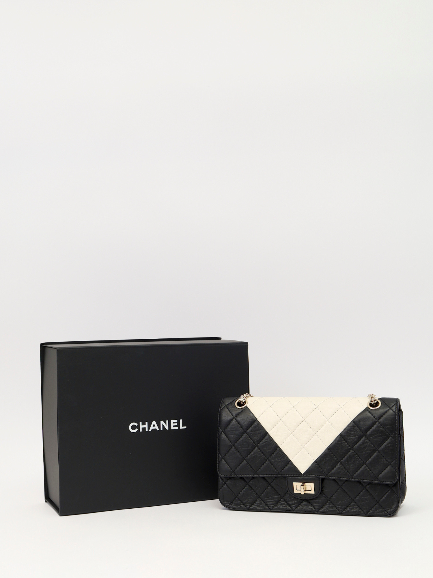 Сумки Chanel 2.55 изображение #5