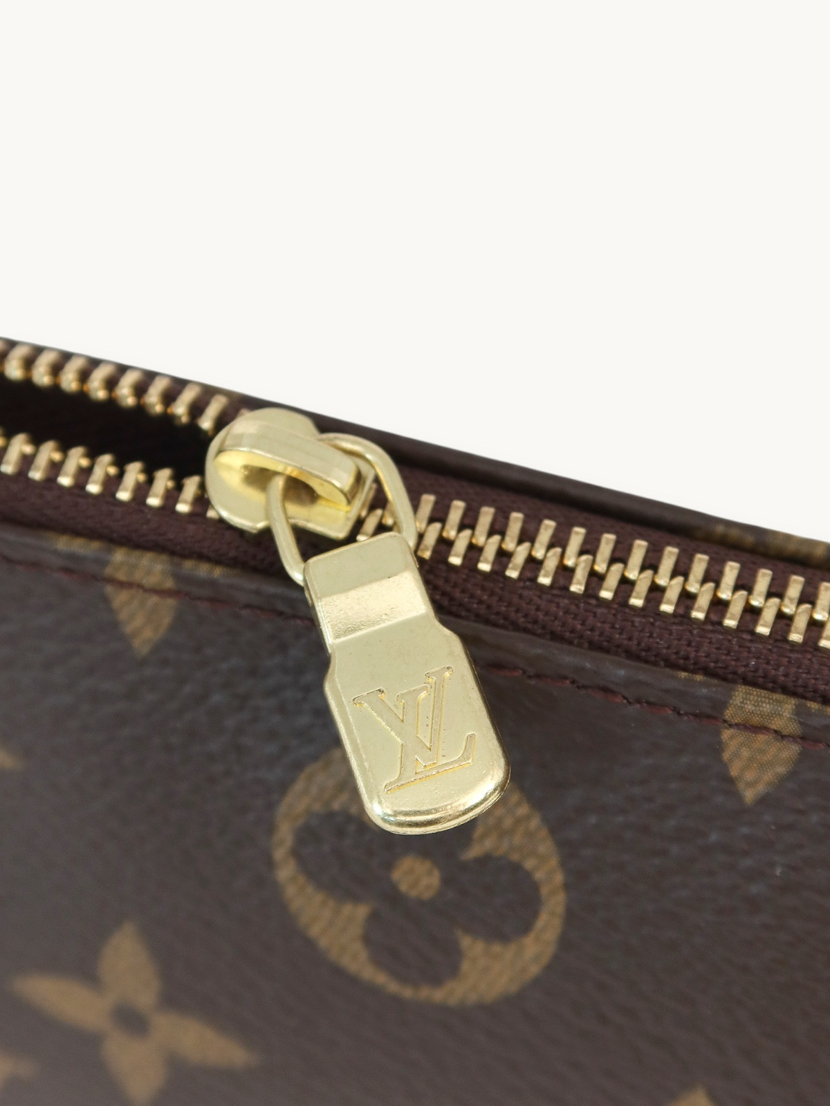 Сумки Louis Vuitton Pochette изображение #6