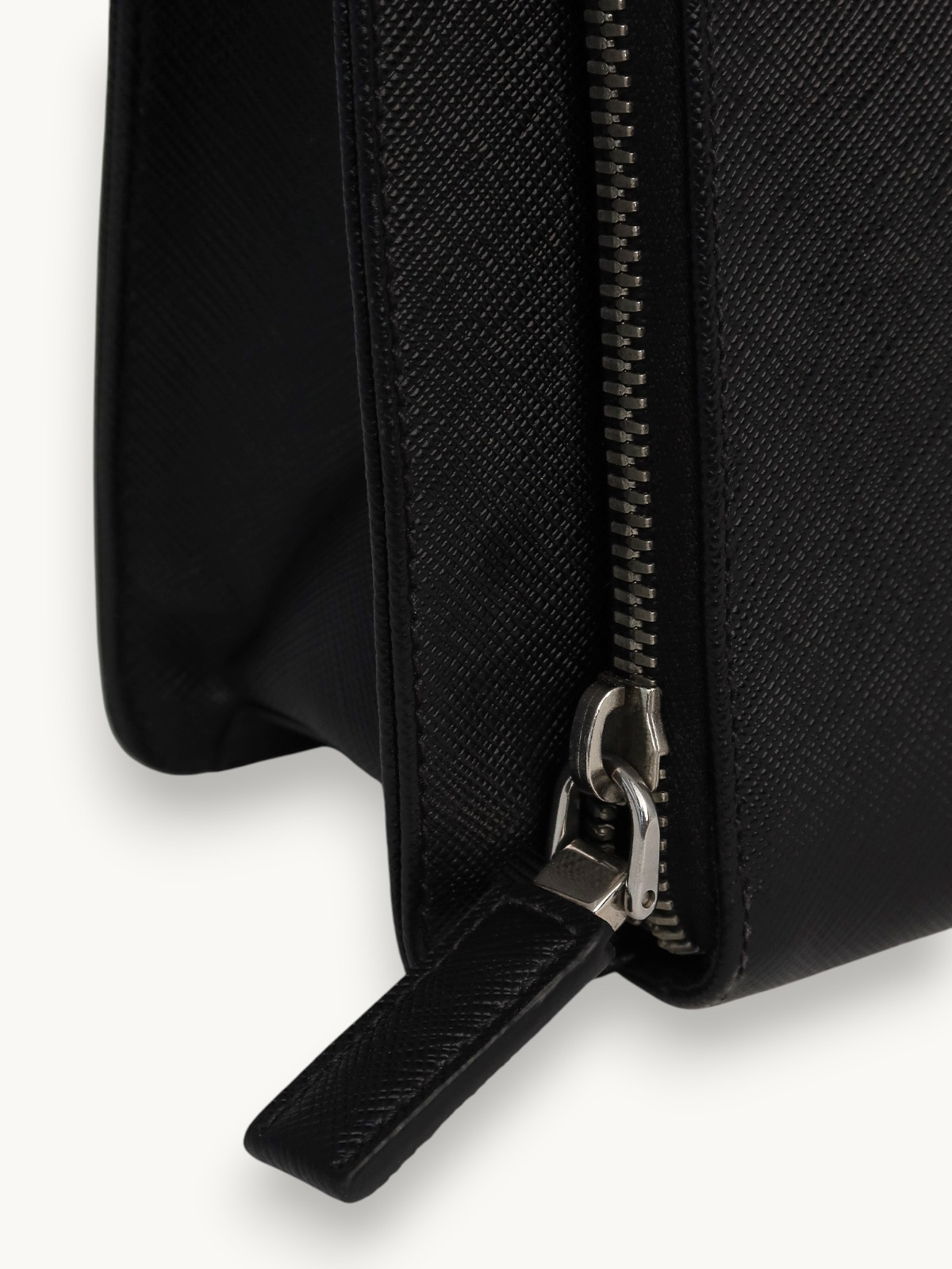 Сумки Prada Briefcase изображение #9