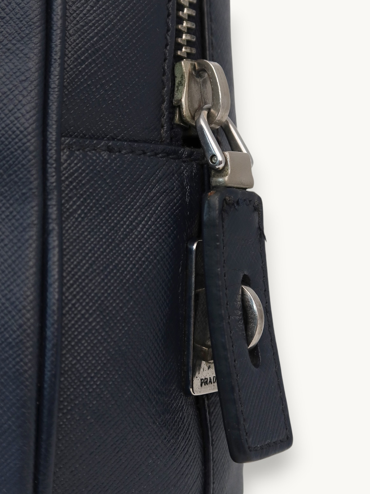 Сумки Prada Briefcase изображение #6