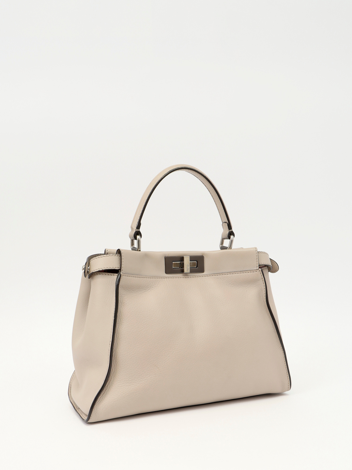 Сумки Fendi Peekaboo изображение #3
