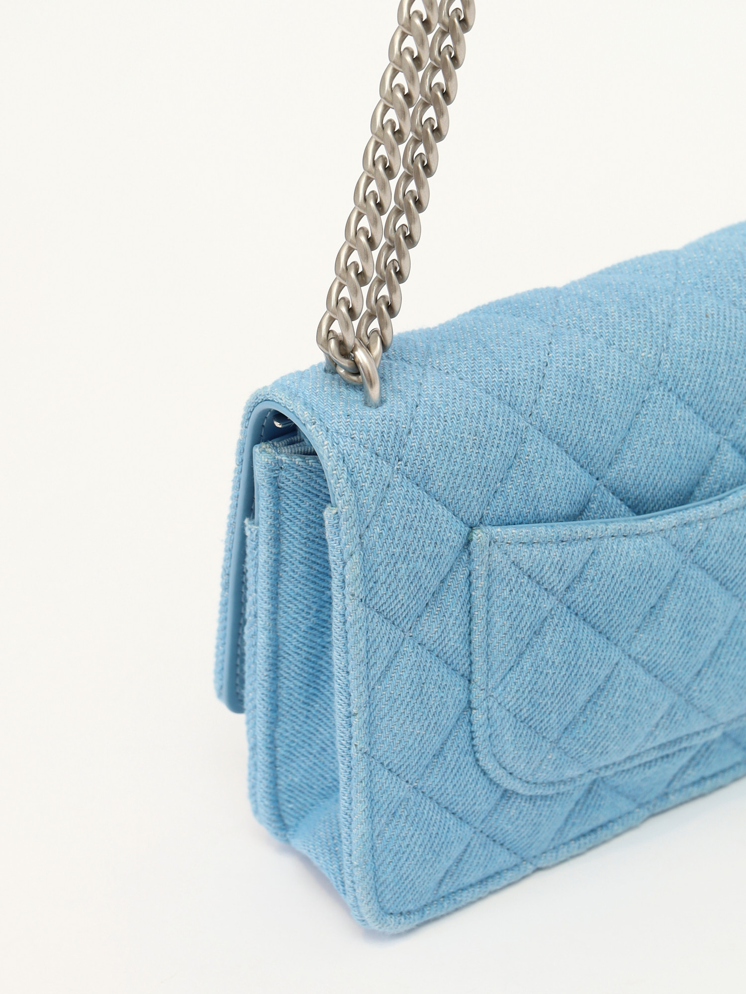 Сумки Chanel WOC изображение #9