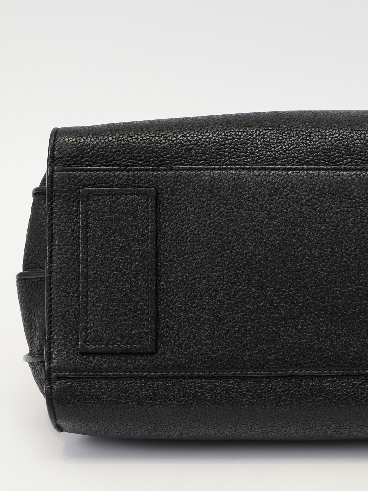 Сумки Saint Laurent Sac De Jour изображение #9