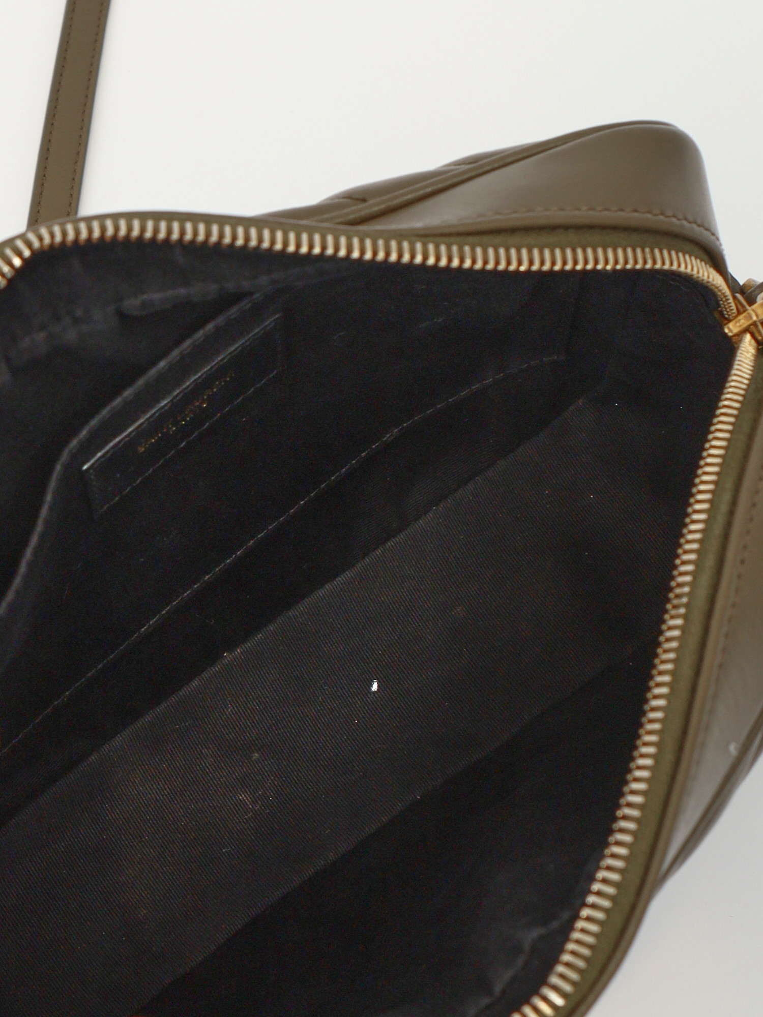 Сумки Saint Laurent Lou изображение #11