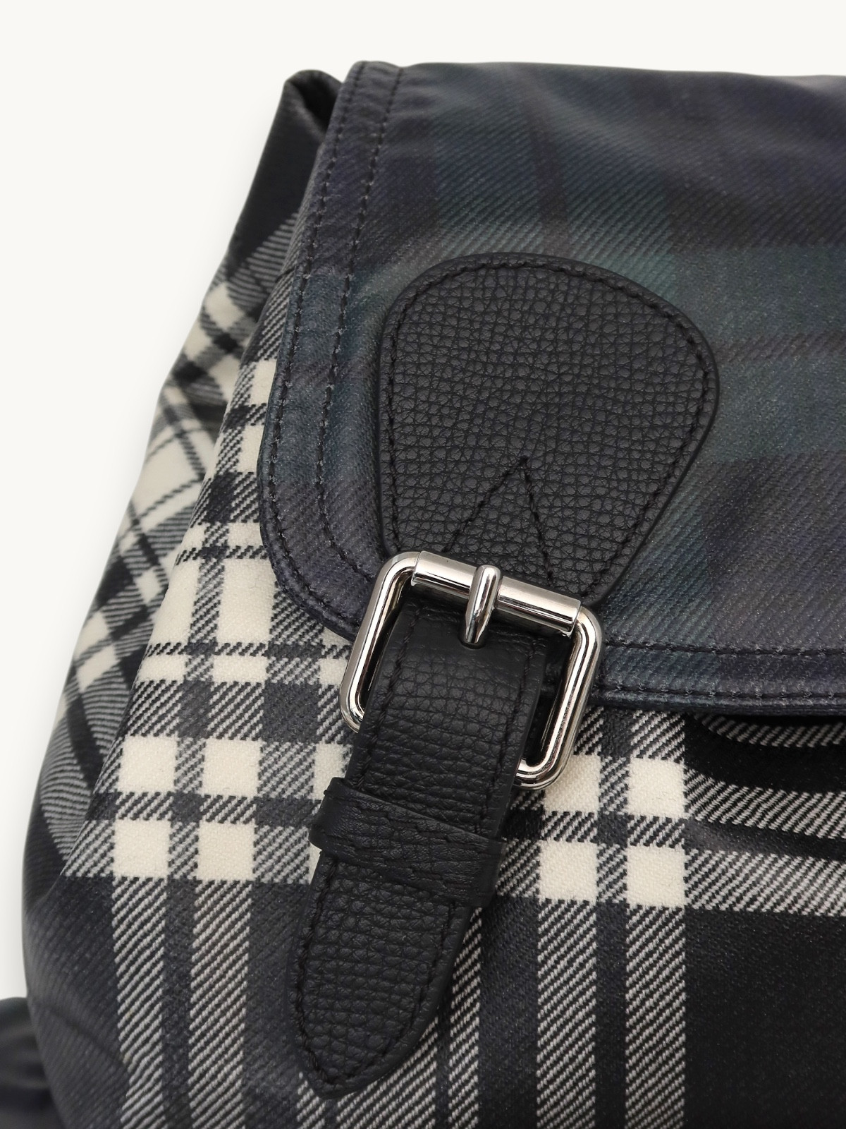 Сумки Burberry Rucksack изображение #6