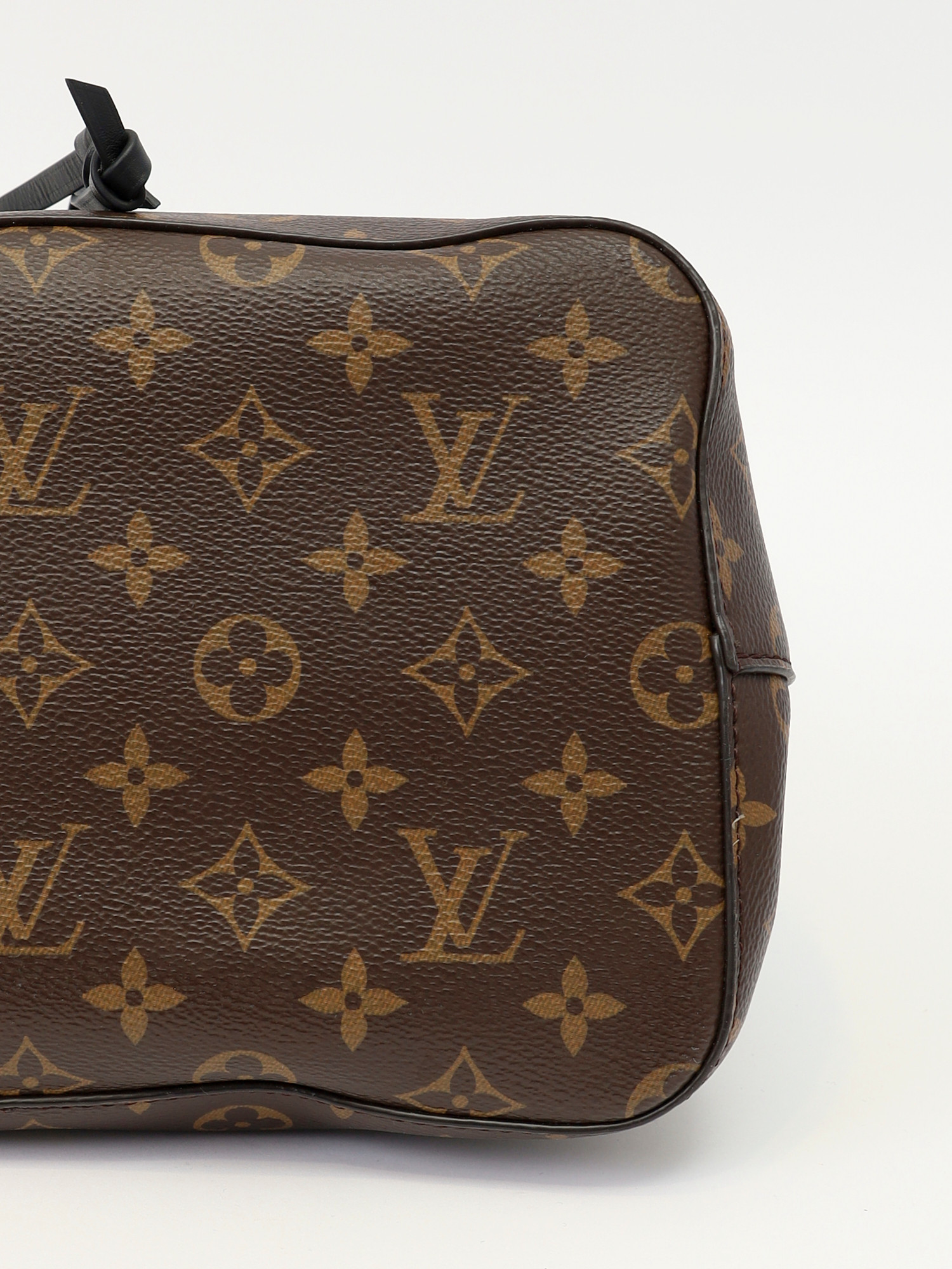 Сумки Louis Vuitton NeoNoe изображение #9