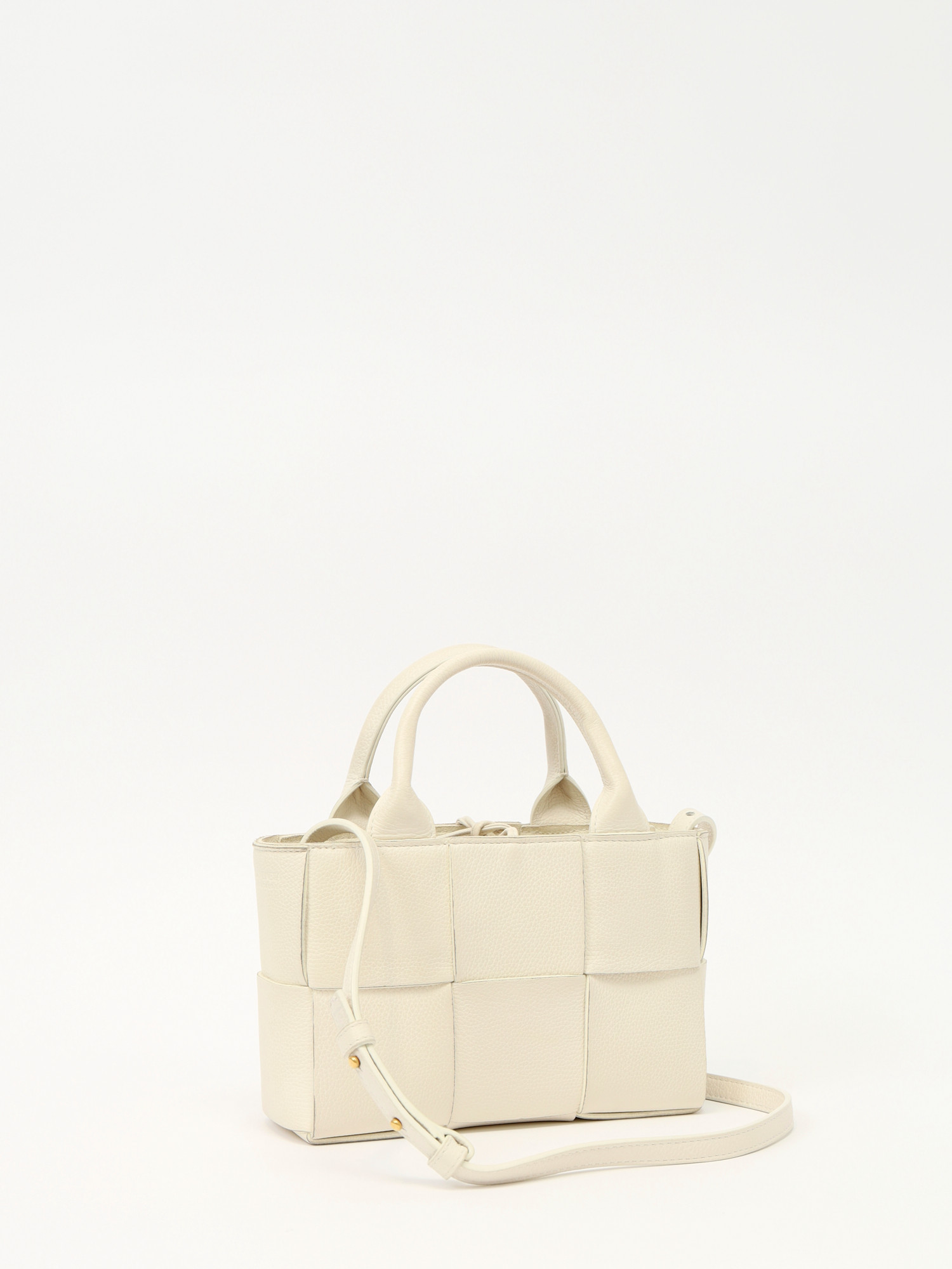 Сумки Bottega Veneta Arco изображение #4
