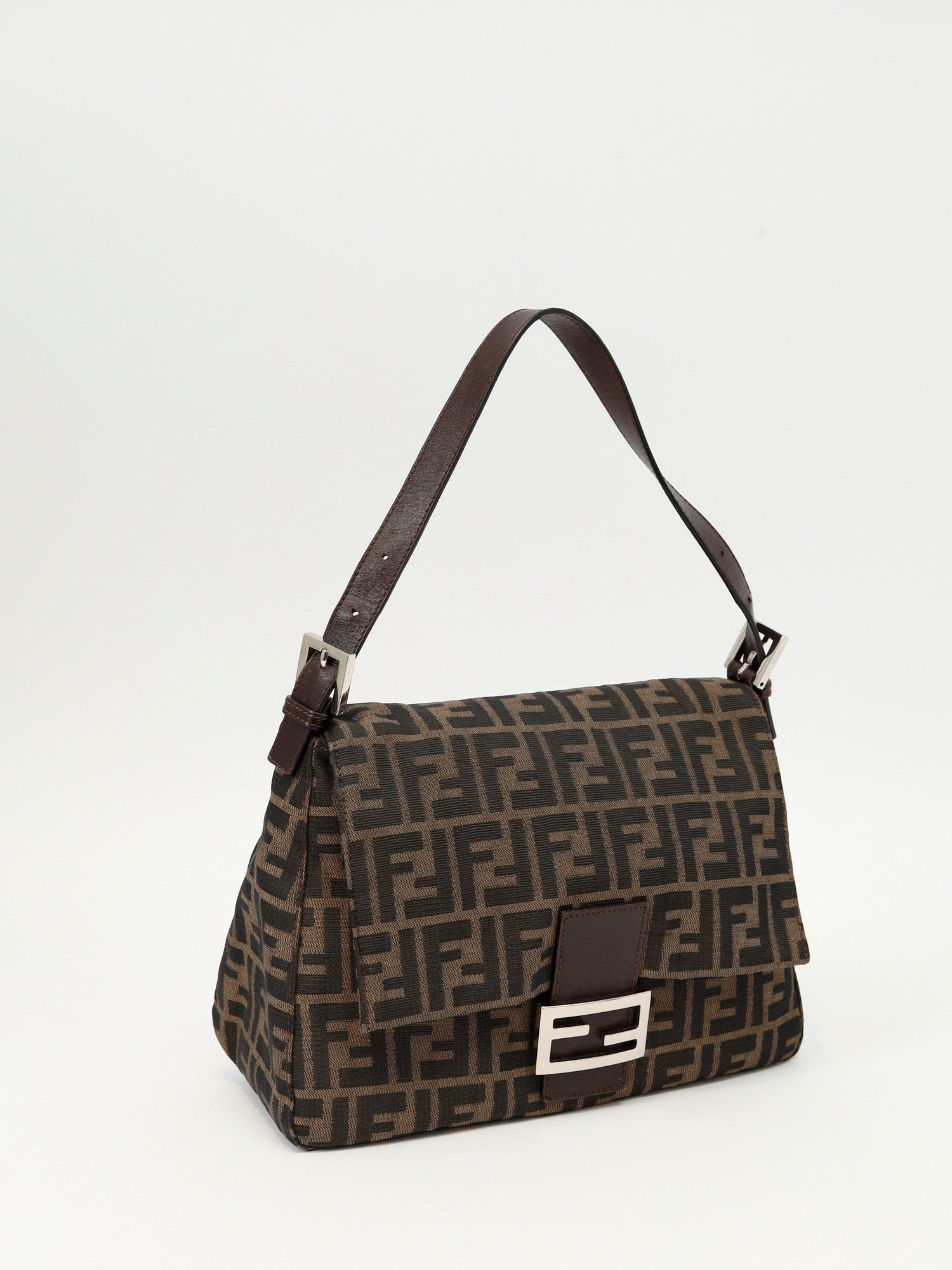 Сумки Fendi Baguette изображение #3