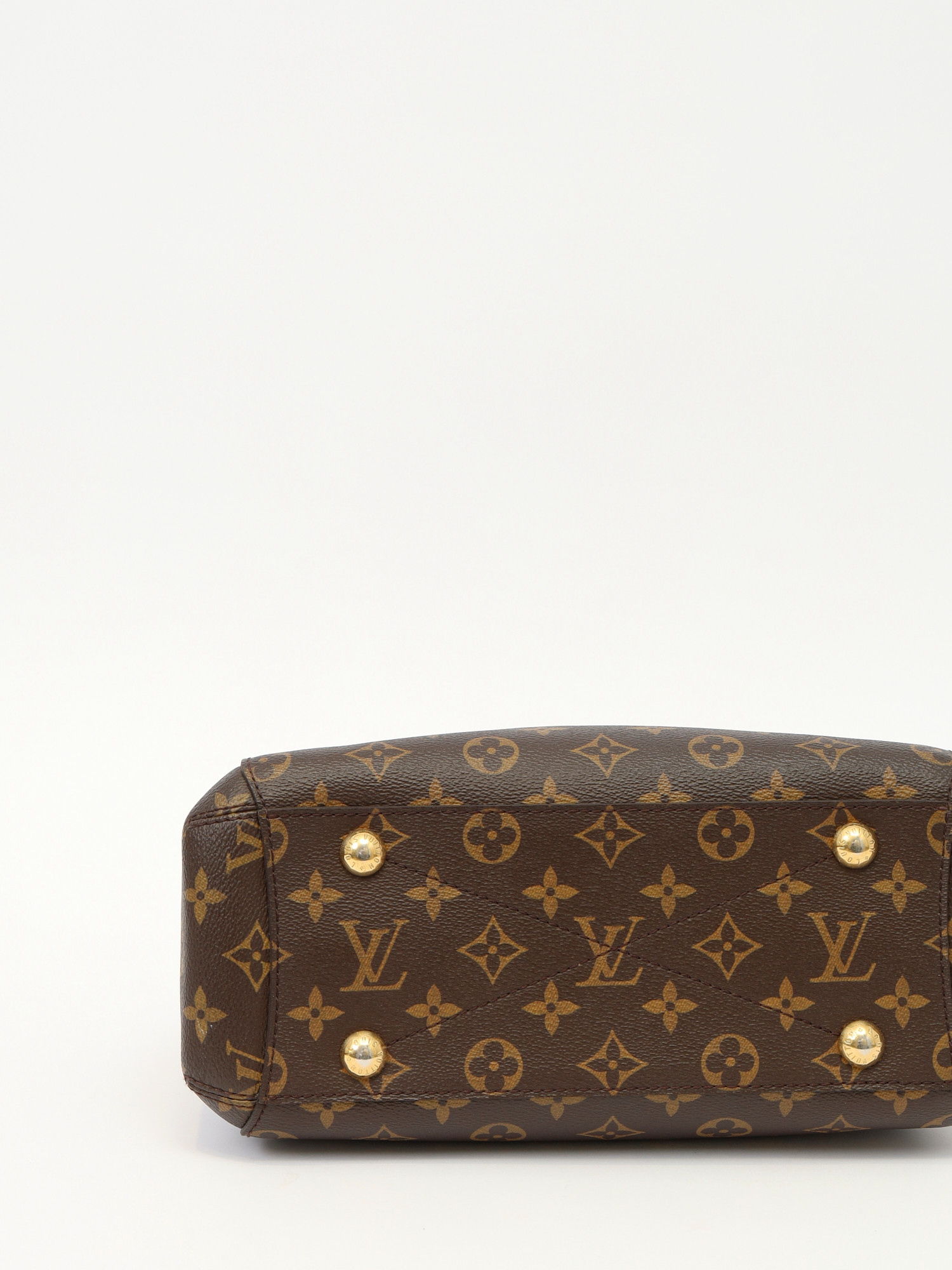 Сумки Louis Vuitton Montaigne изображение #11