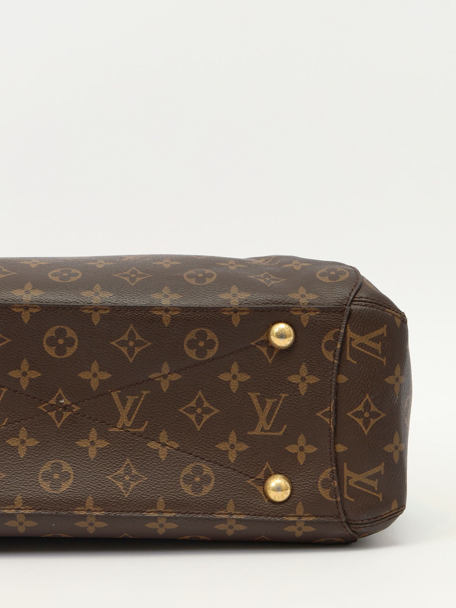 Сумки Louis Vuitton Montaigne изображение #9