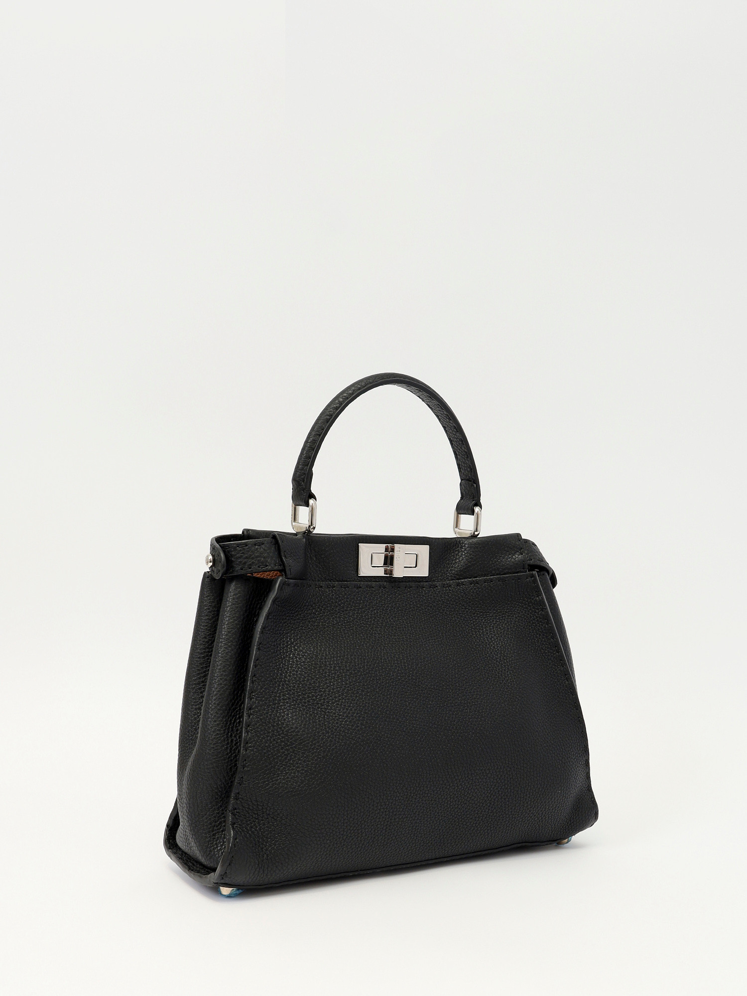 Сумки Fendi Peekaboo изображение #3