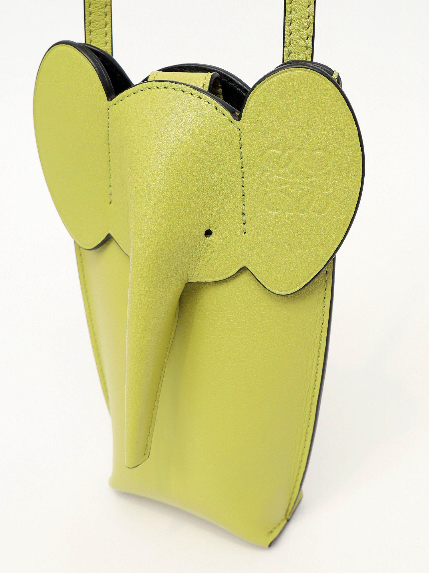 Сумки Loewe Еlephant Pocket изображение #7