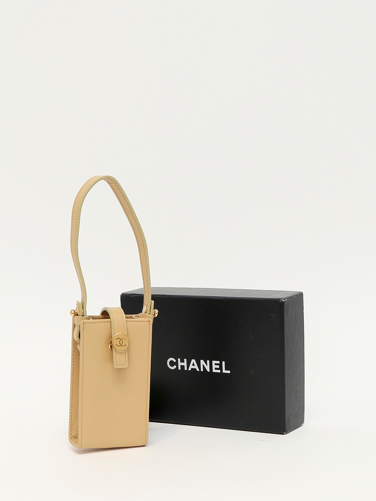 Chanel   5