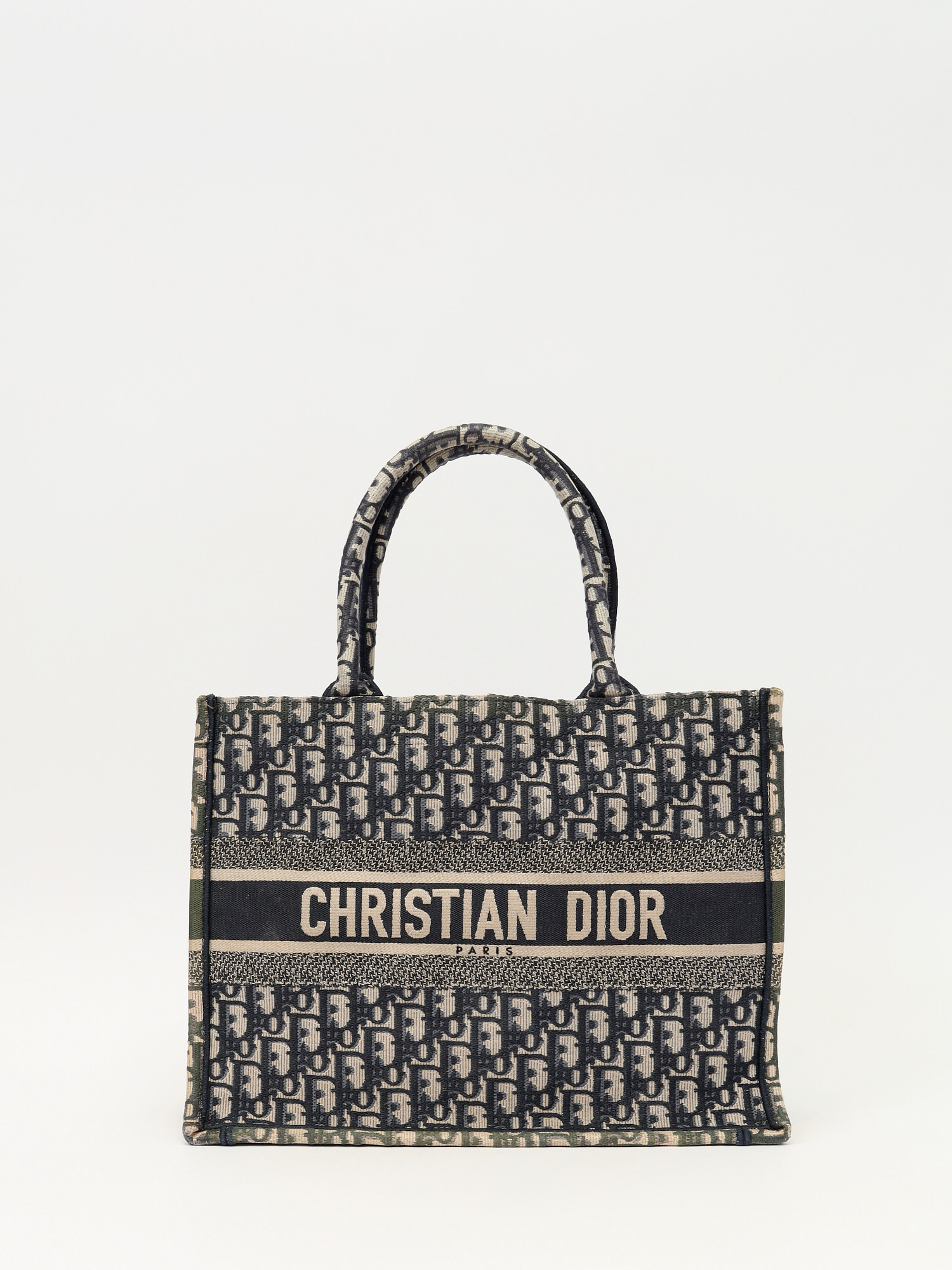 Сумки Dior Book Tote изображение #1