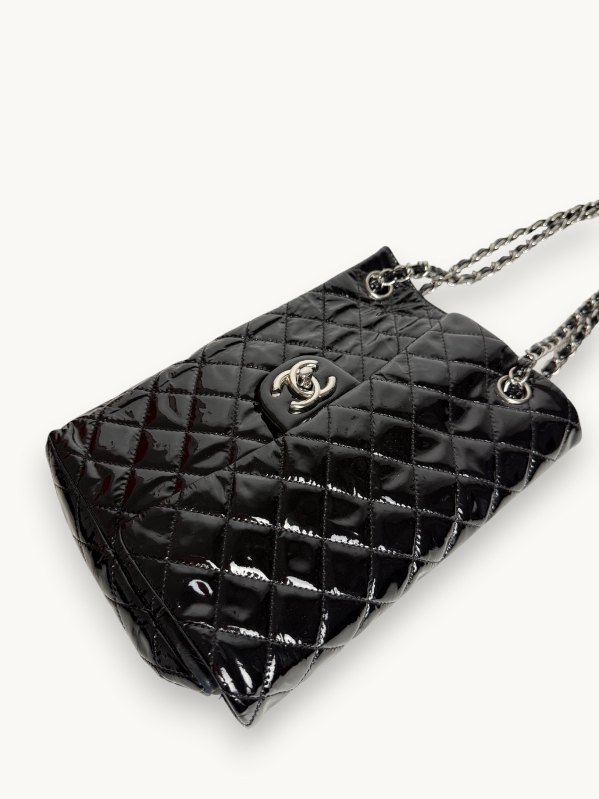 Сумки Chanel Upside Down изображение #5