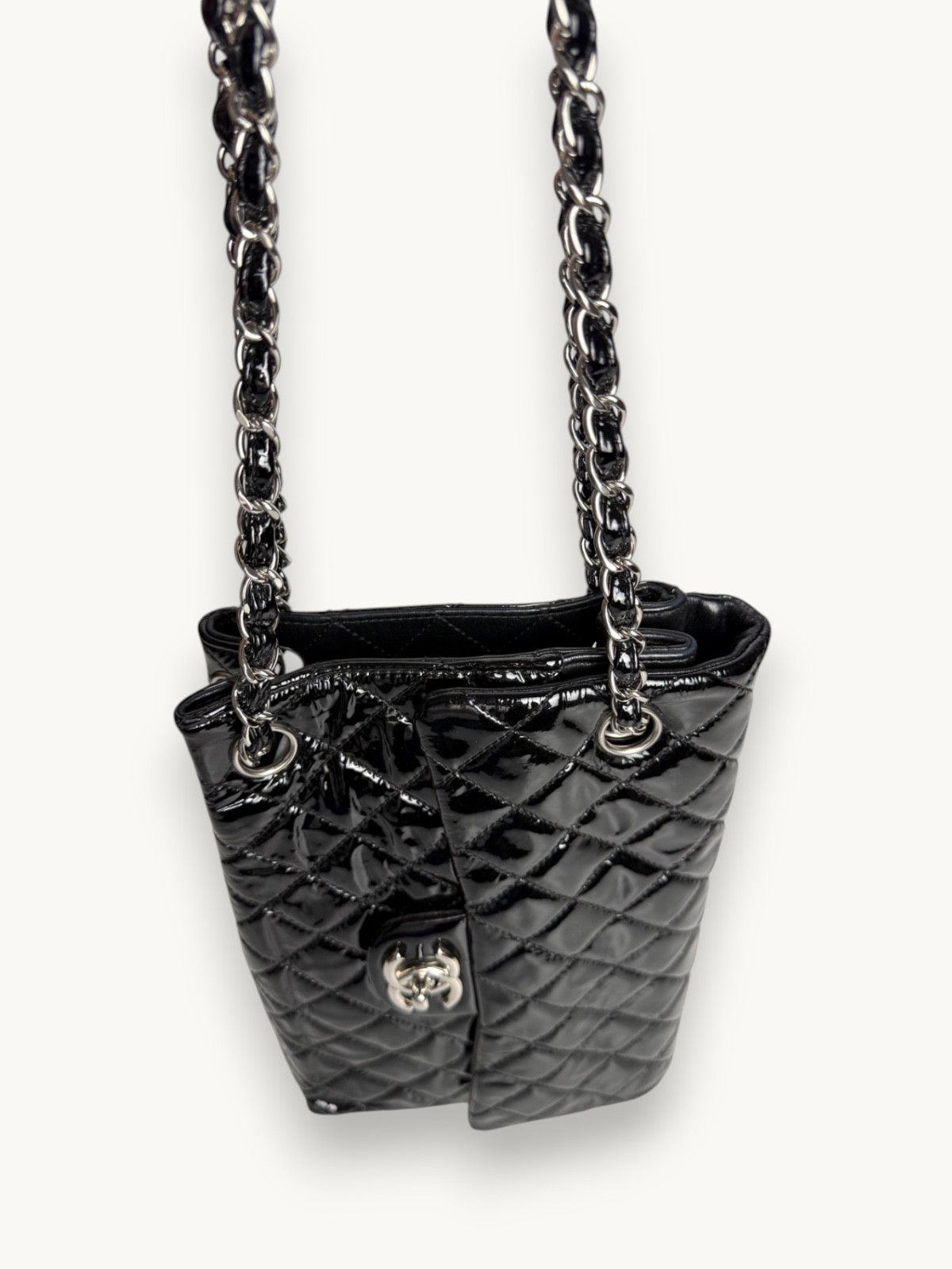 Сумки Chanel Upside Down изображение #8