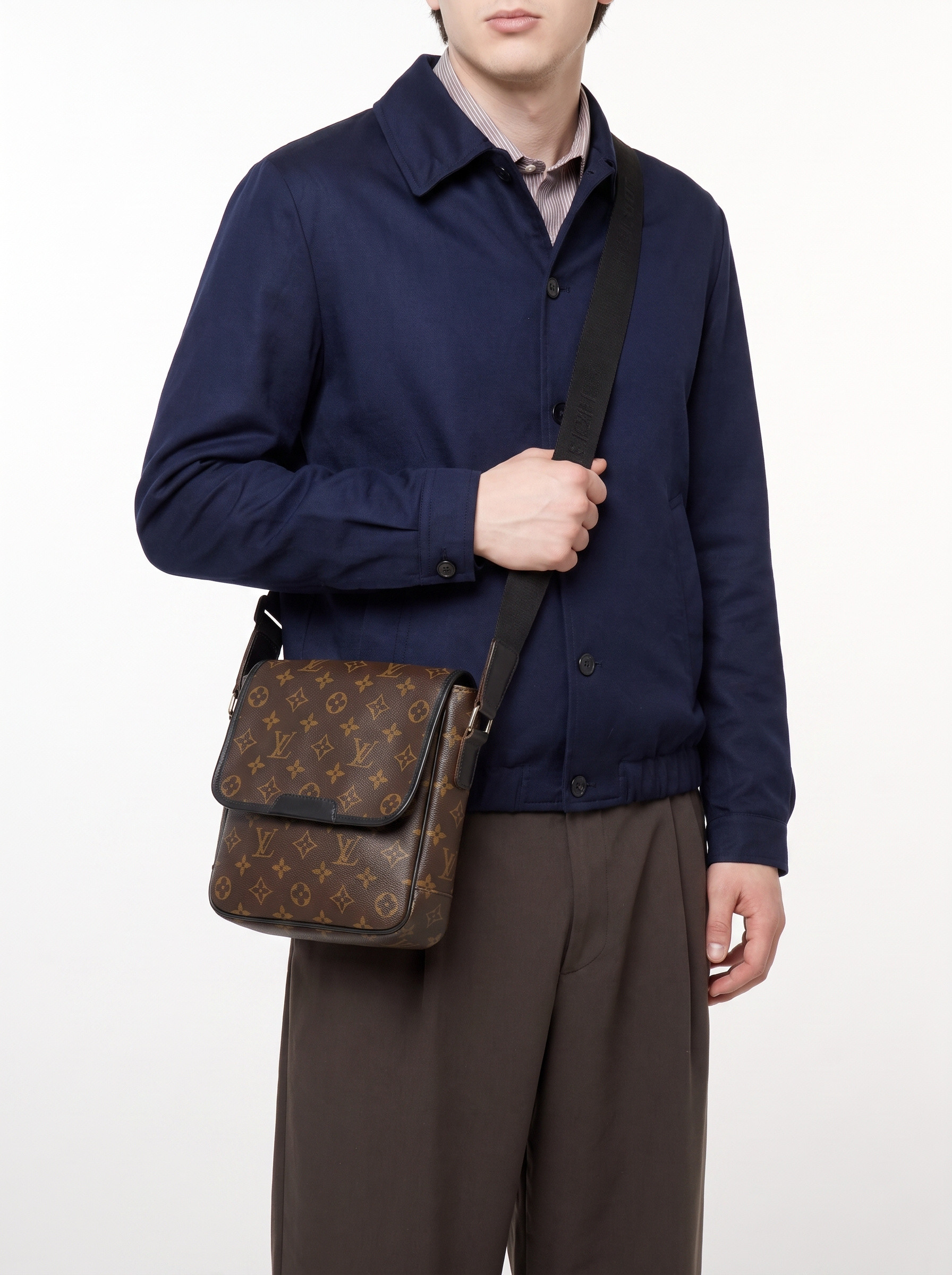 Сумки Louis Vuitton Macassar Bass изображение #2