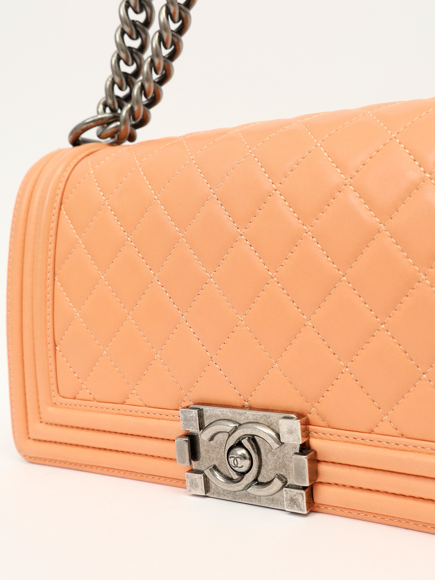 Сумки Chanel Boy изображение #7