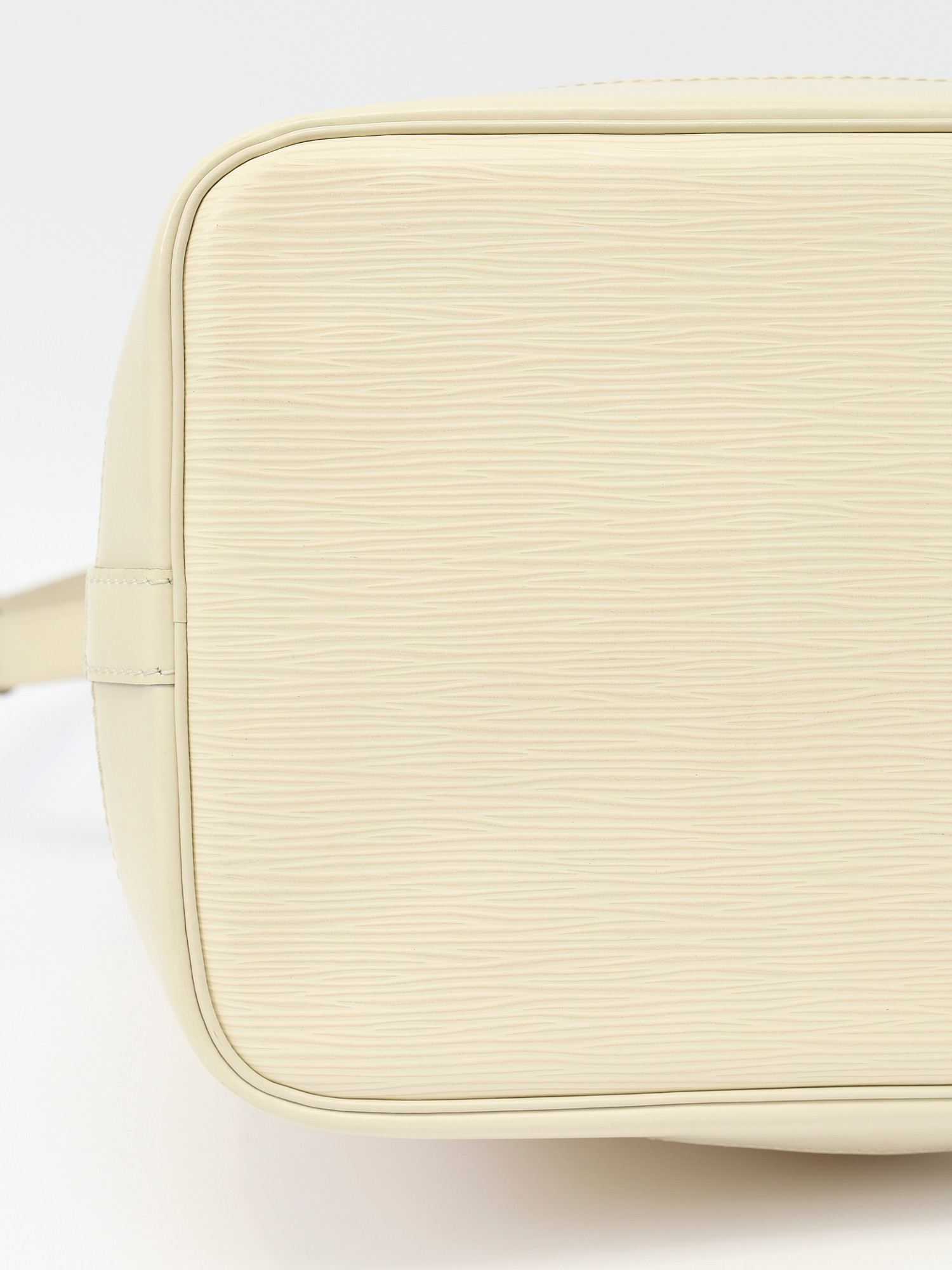 Сумки Louis Vuitton Noe изображение #9
