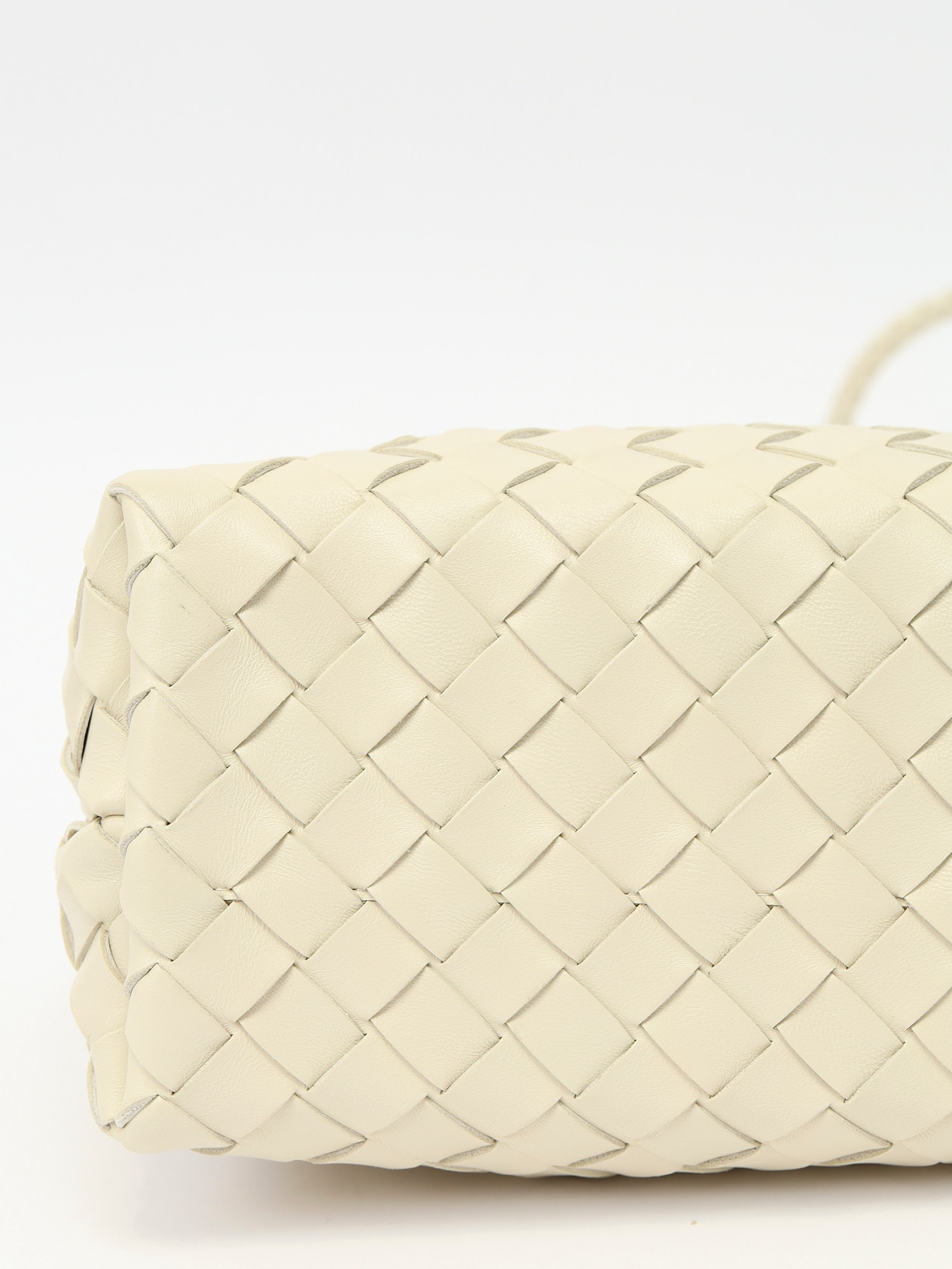 Сумки Bottega Veneta Andiamo изображение #9